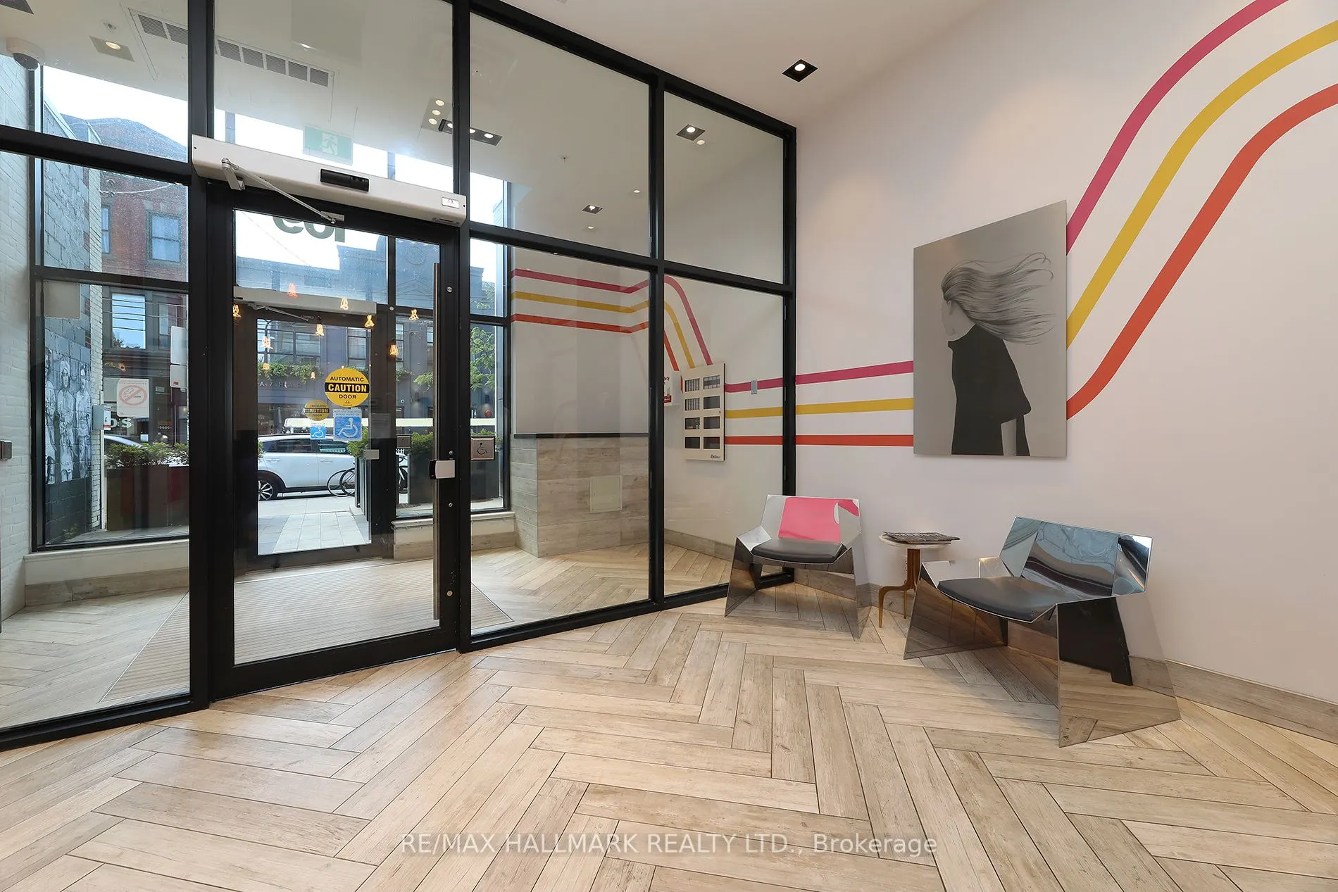 109 Ossington Avenue, #211
