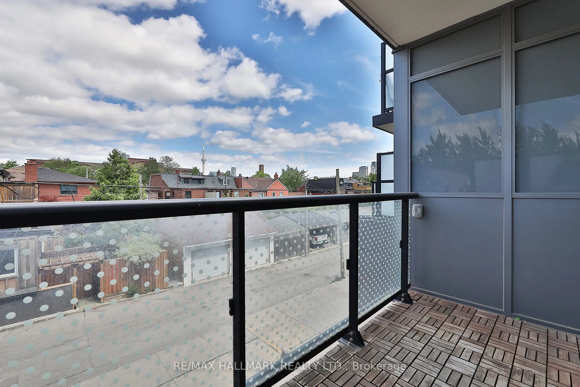 109 Ossington Avenue, #211