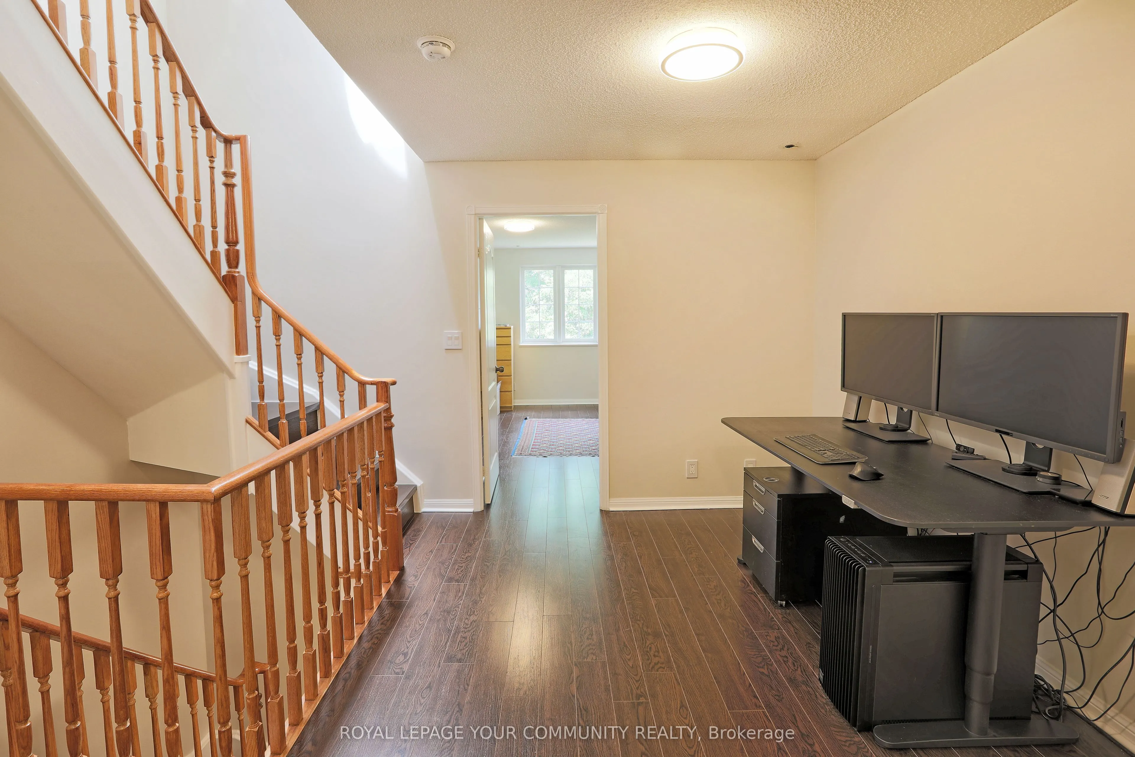 28 Sommerset Gate, #1213