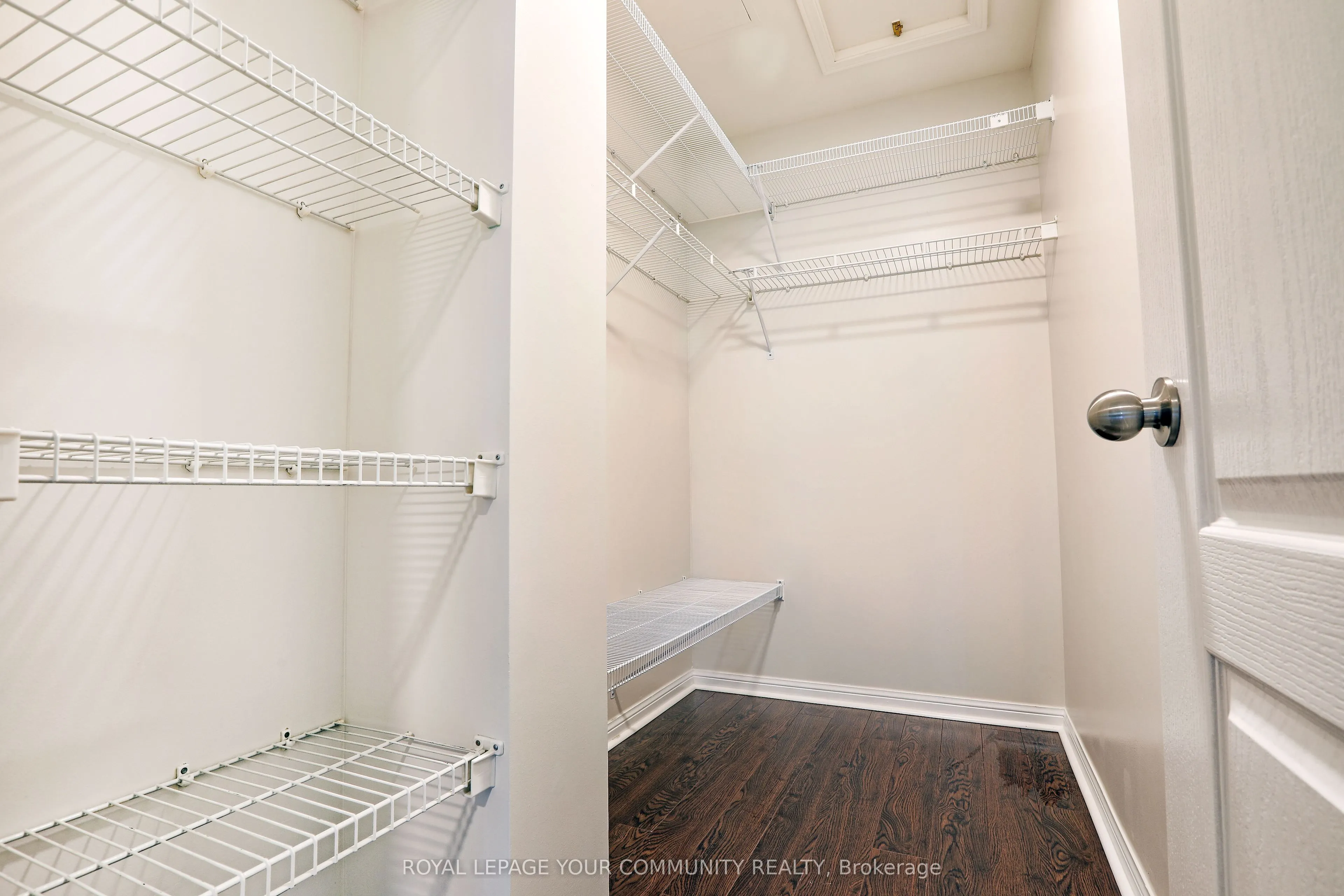 28 Sommerset Gate, #1213