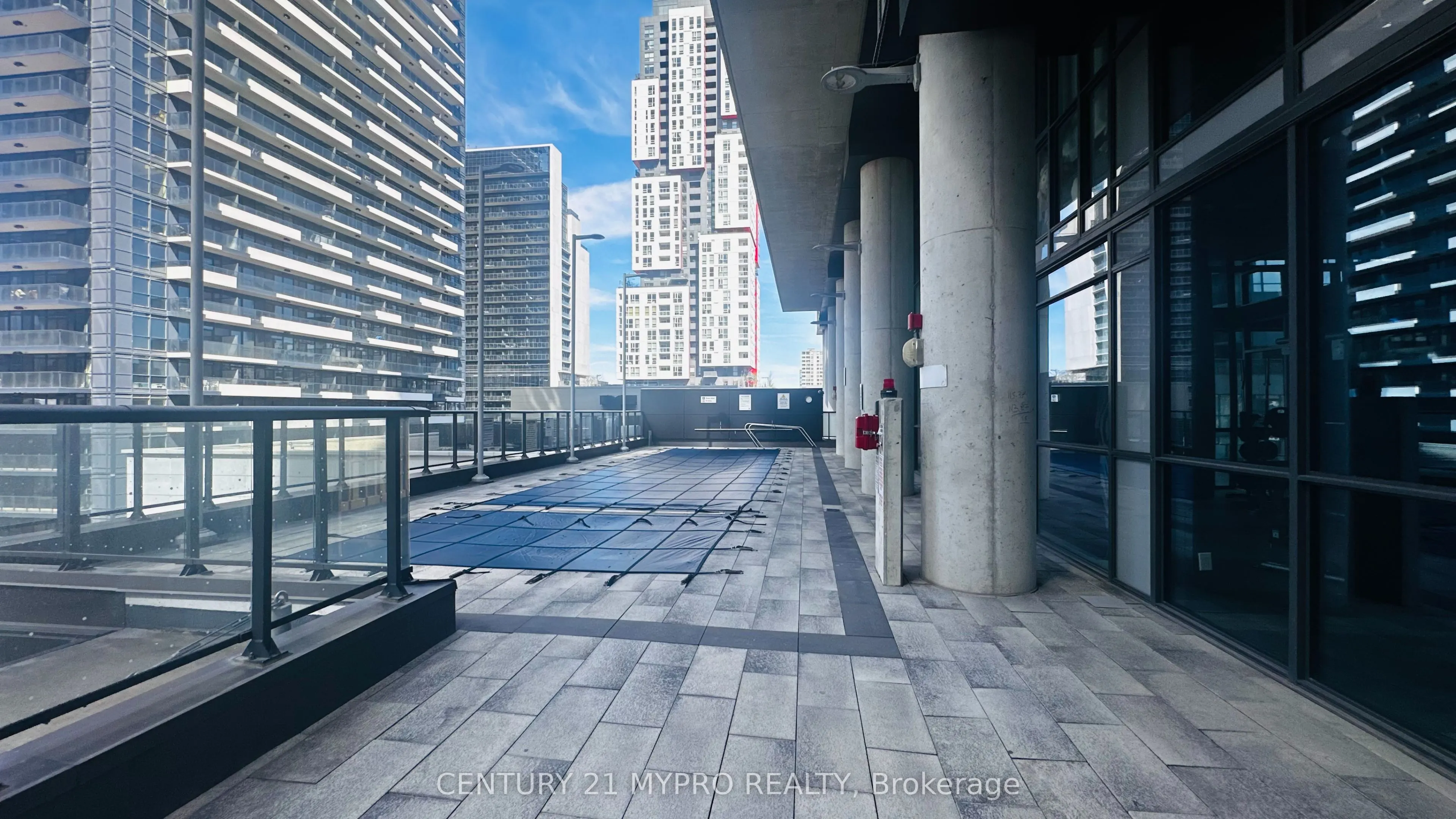 290 Adelaide Street W, #2708