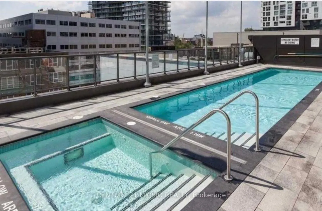 290 Adelaide Street W, #2708