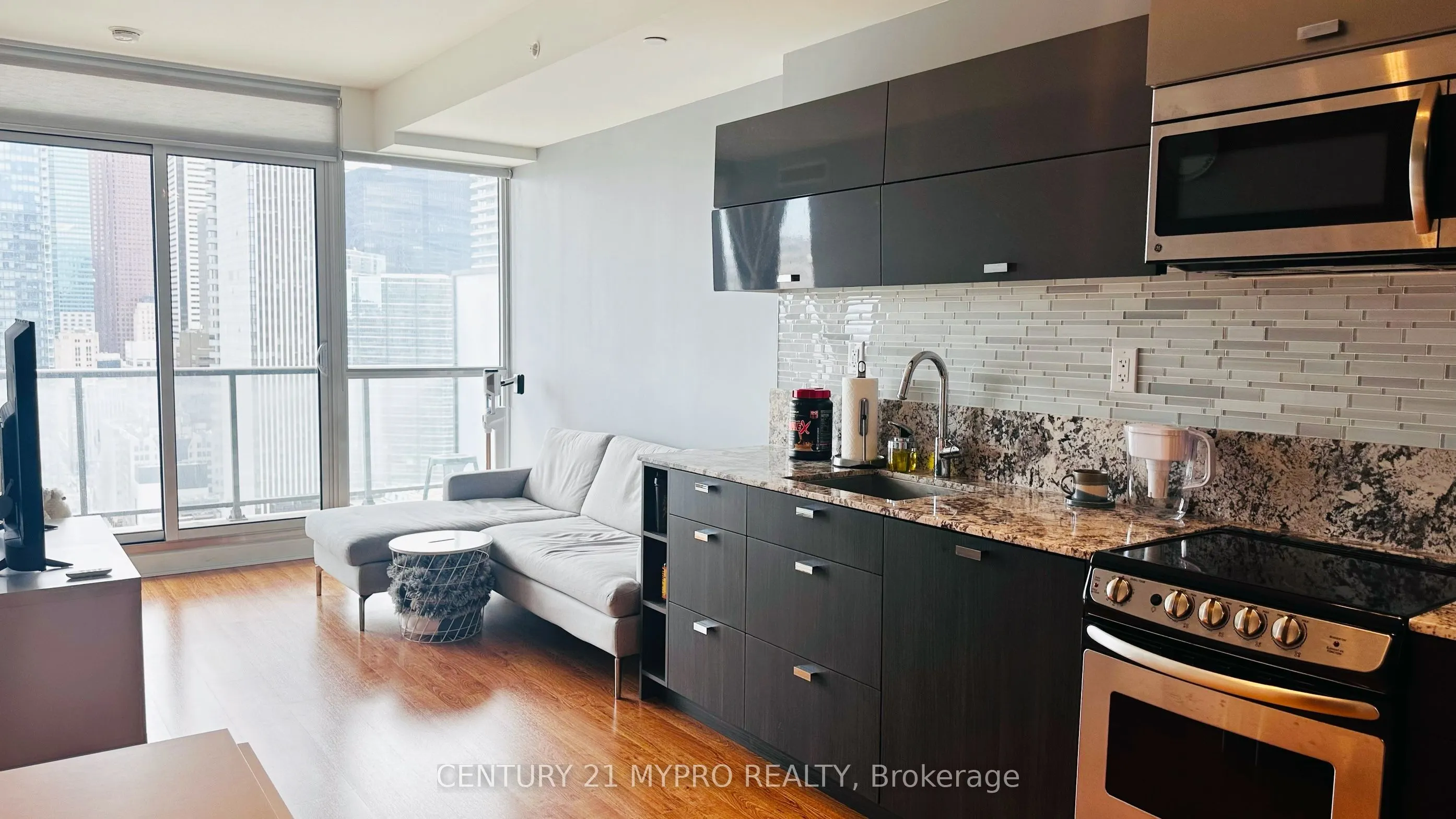 290 Adelaide Street W, #2708