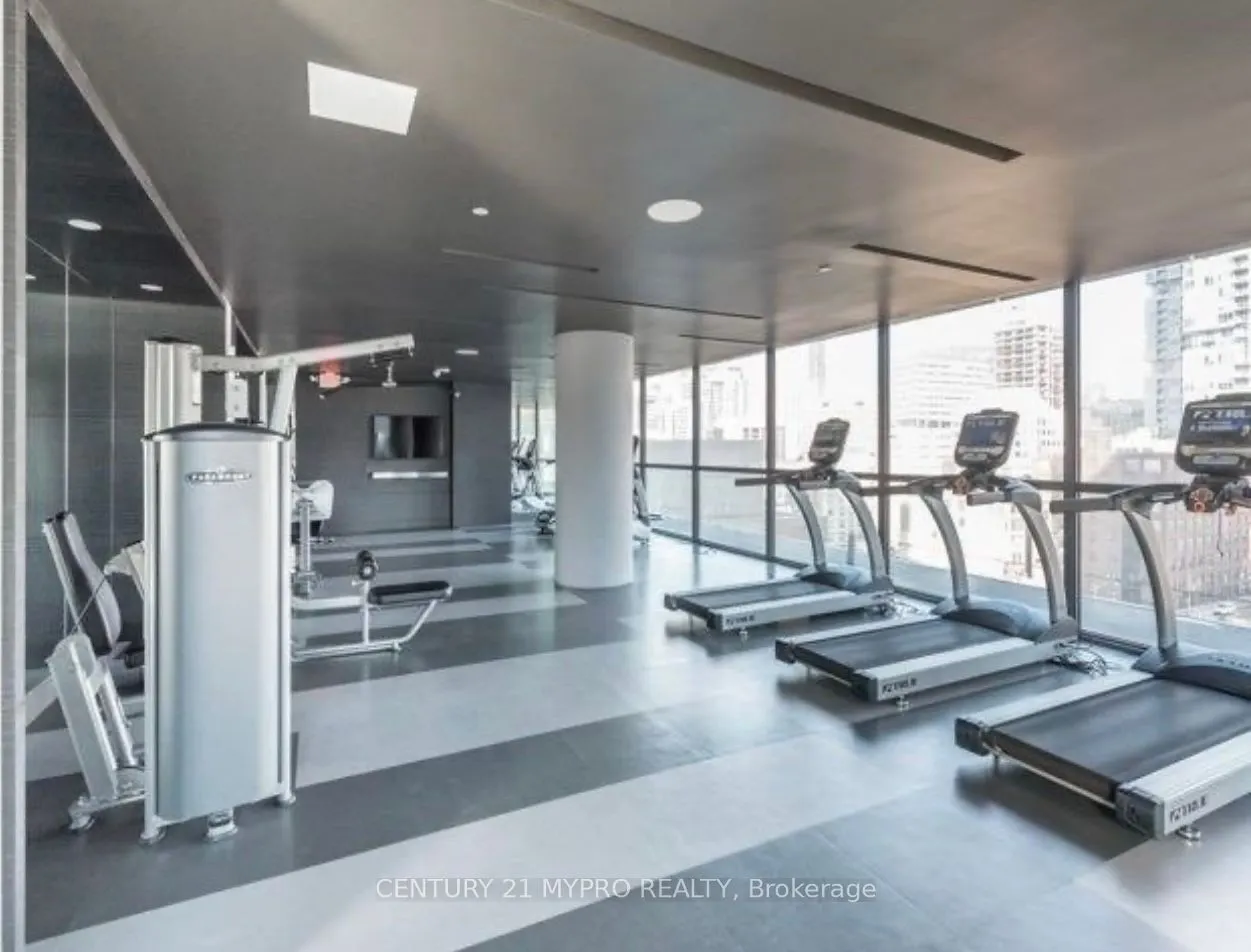290 Adelaide Street W, #2708