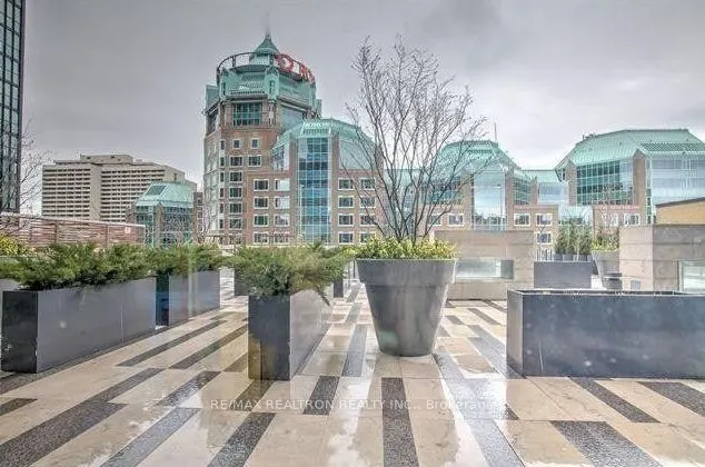 101 Charles Street E, #1311