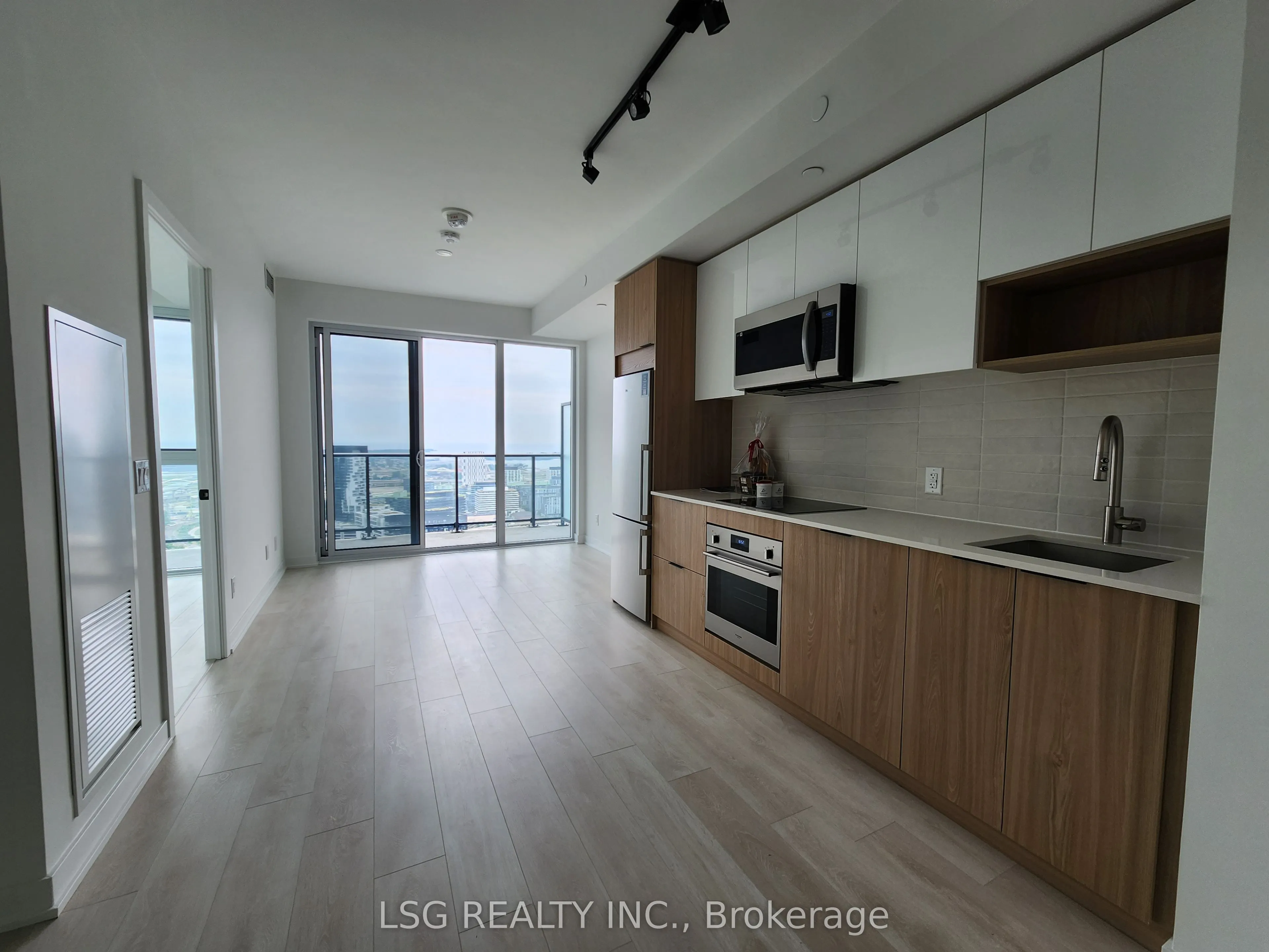 5 Defries Street, #3403
