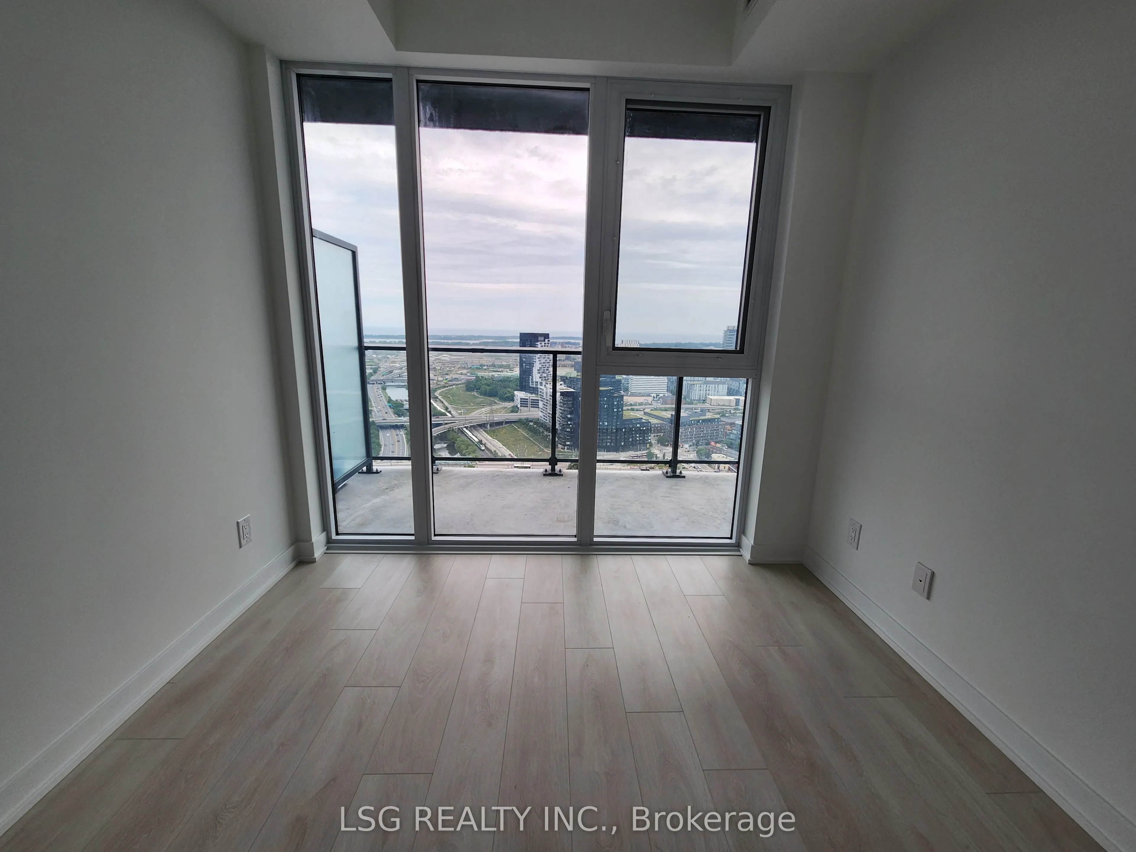 5 Defries Street, #3403
