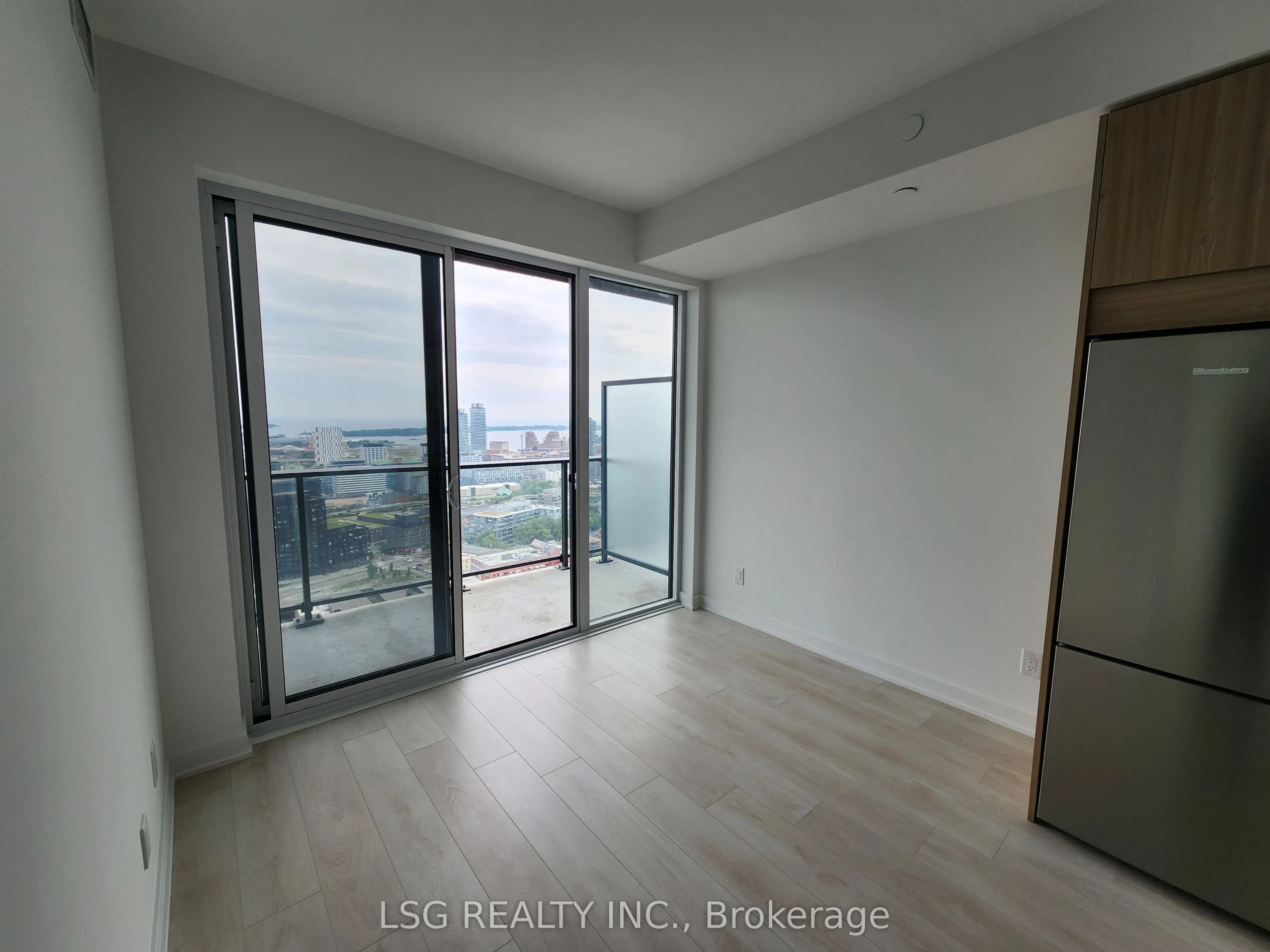 5 Defries Street, #3403