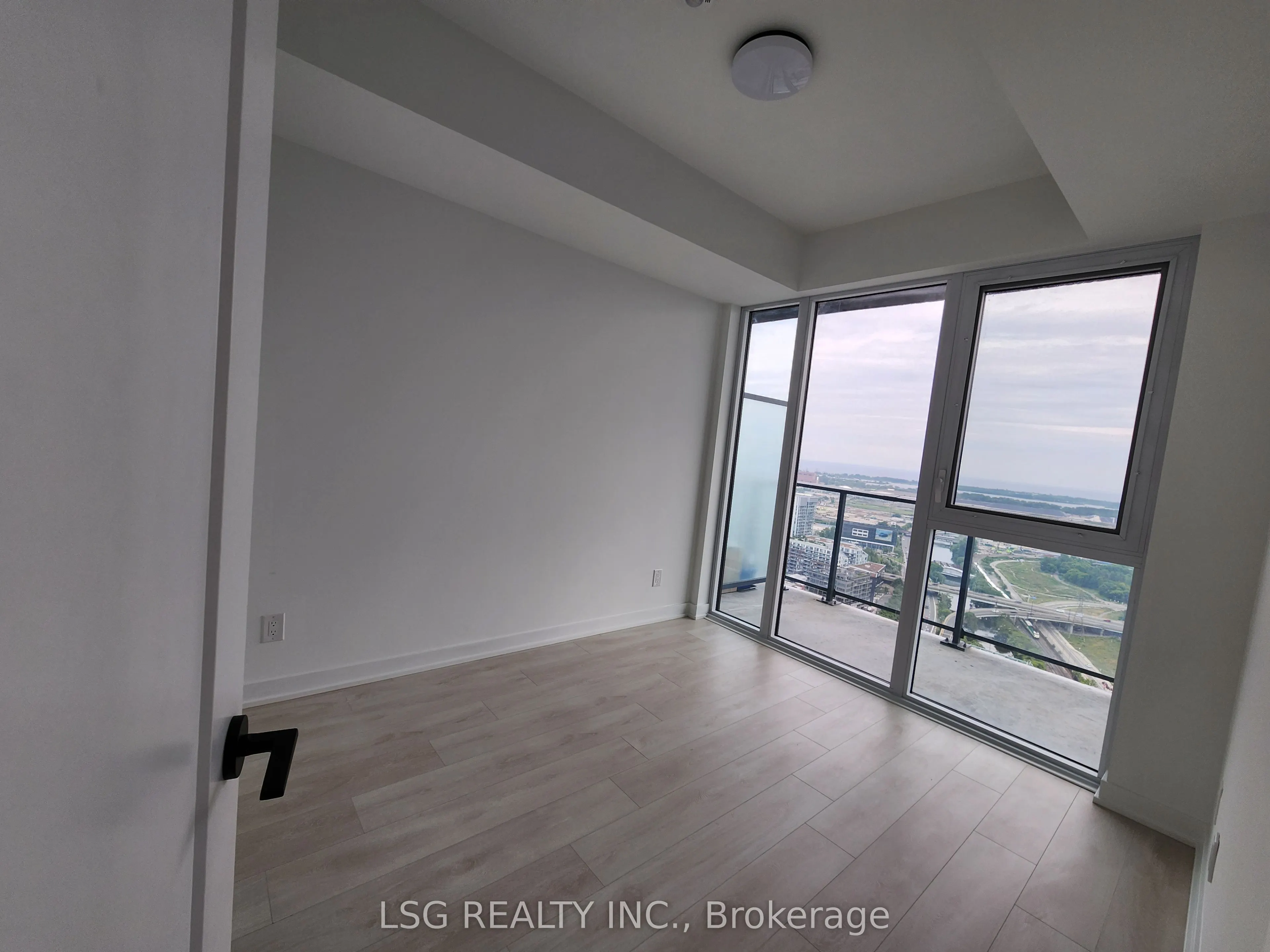 5 Defries Street, #3403
