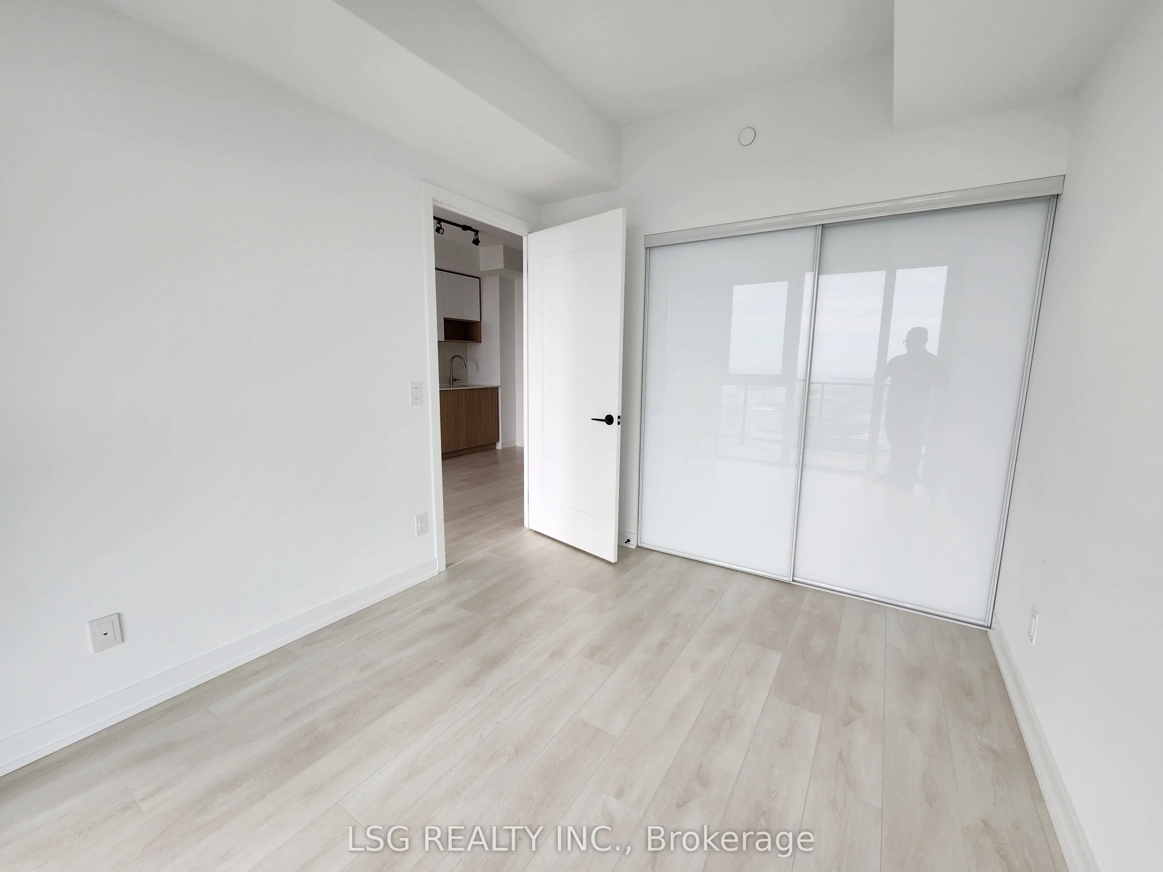 5 Defries Street, #3403