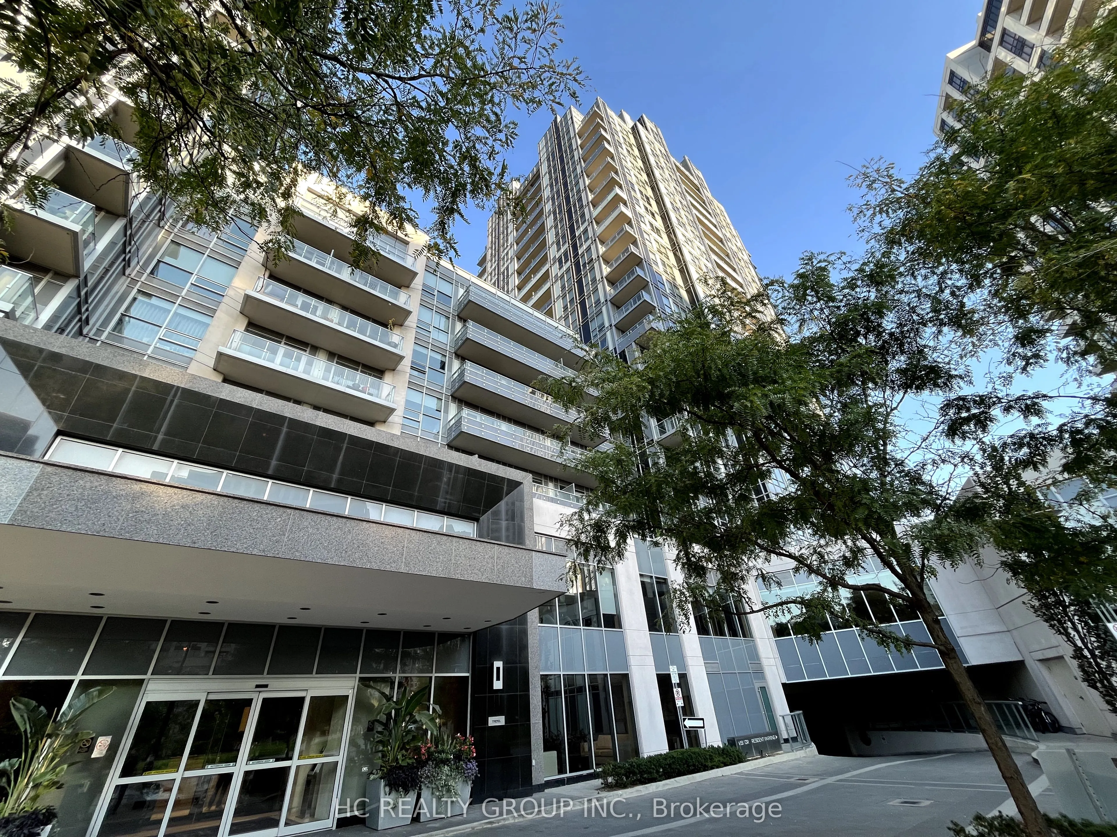 120 Harrison Garden Boulevard, #Ph5