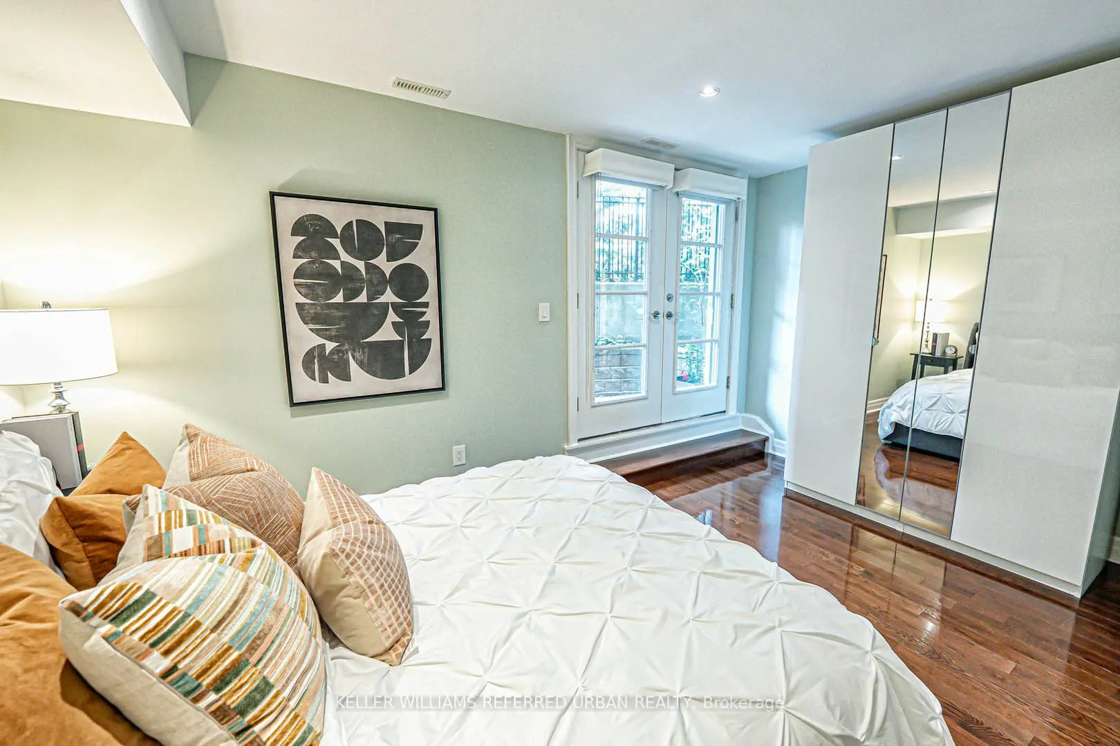 67 Pleasant Boulevard, #6