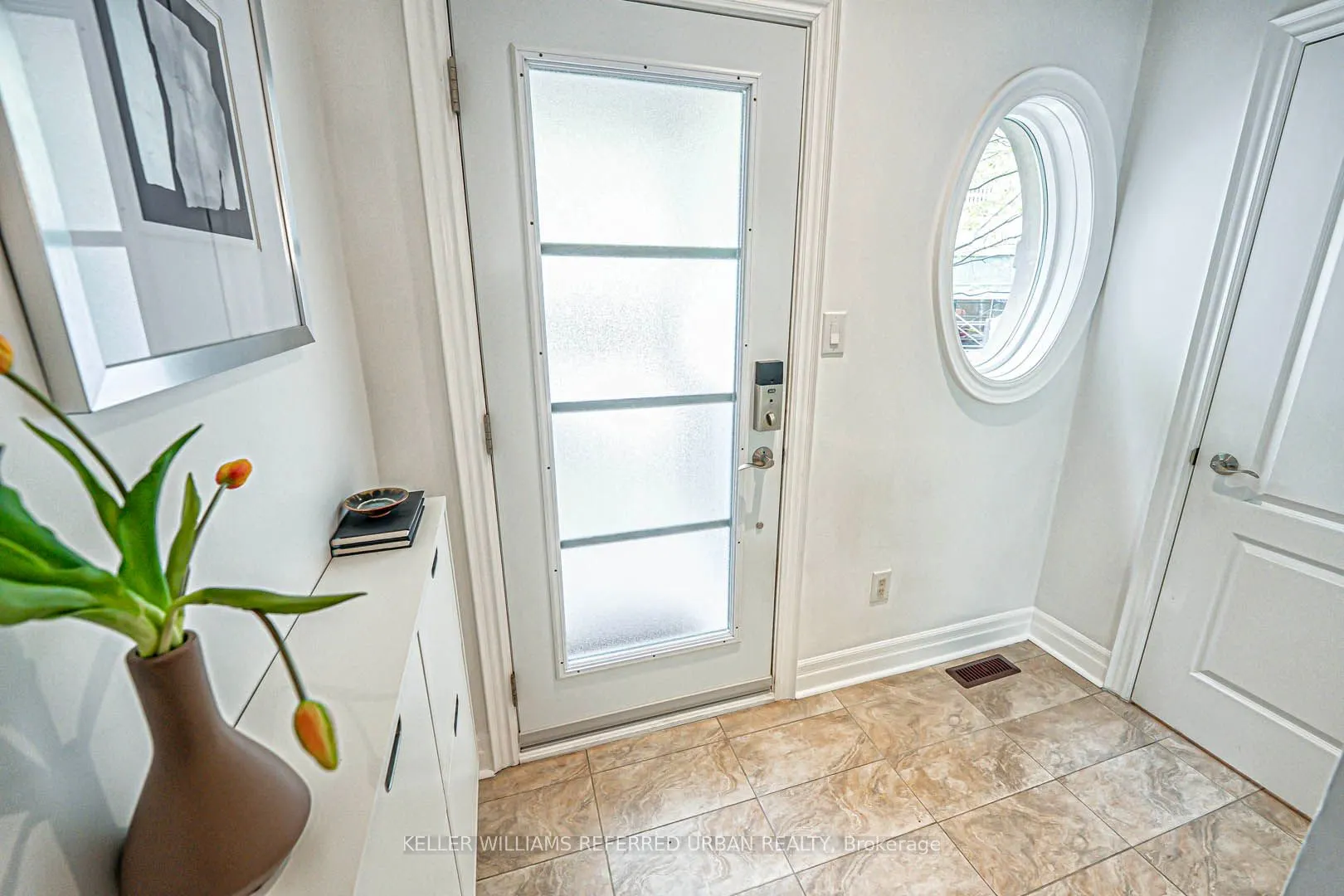 67 Pleasant Boulevard, #6