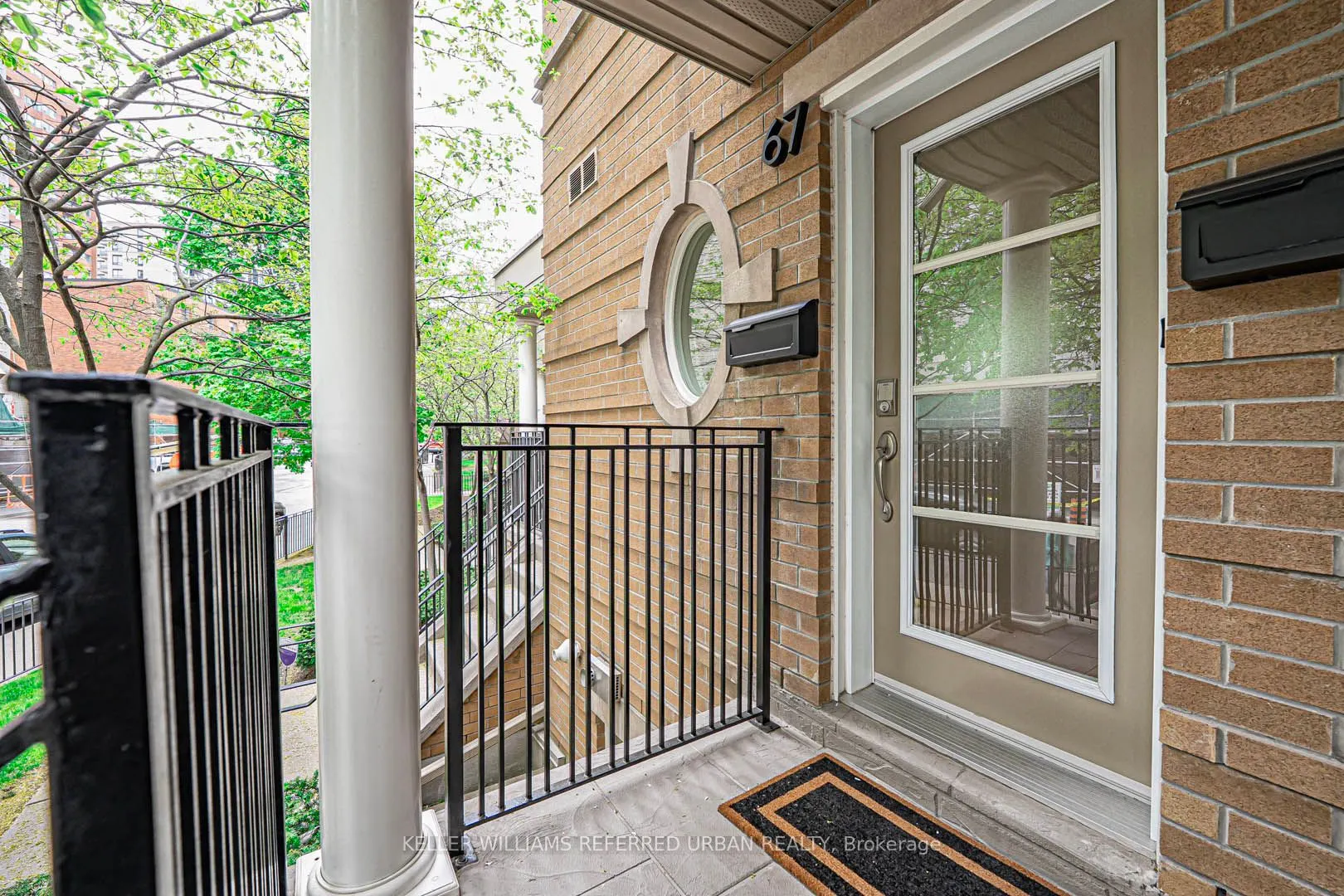 67 Pleasant Boulevard, #6