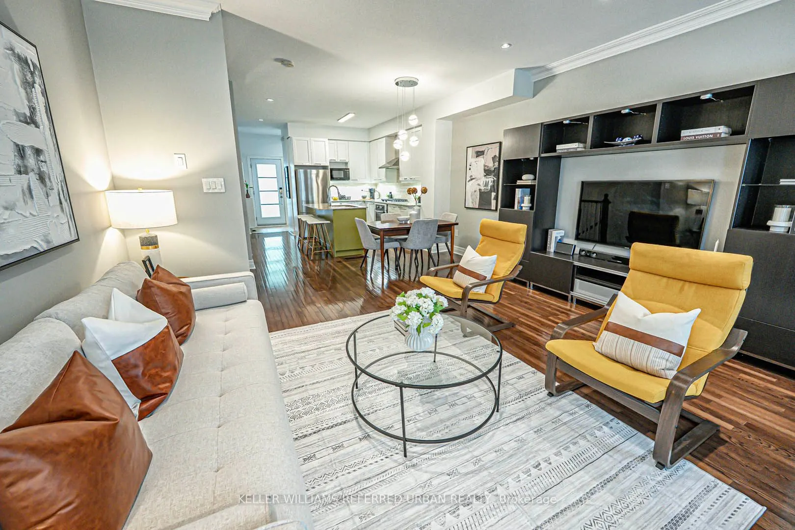 67 Pleasant Boulevard, #6
