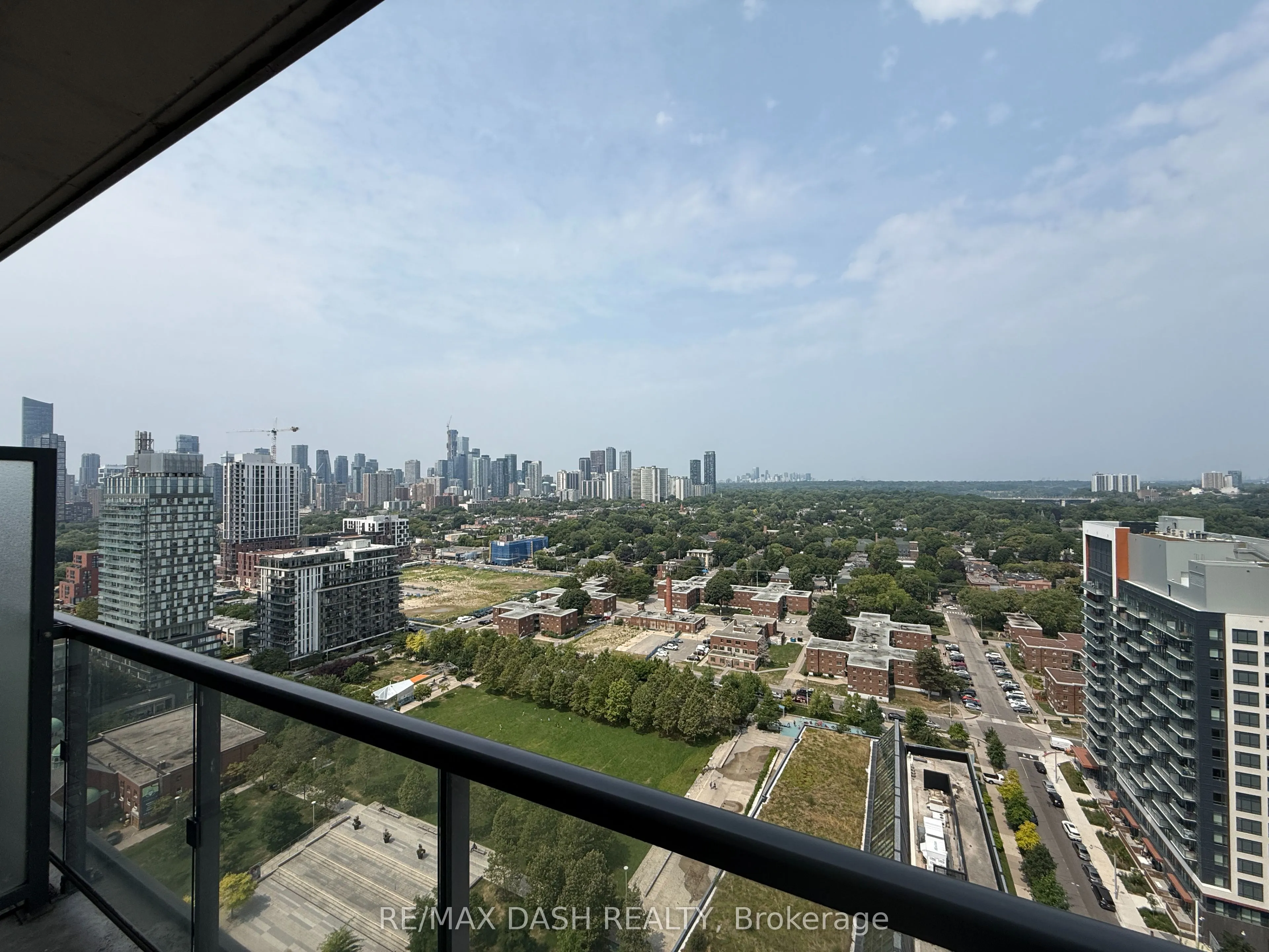 170 Sumach Street, #2411