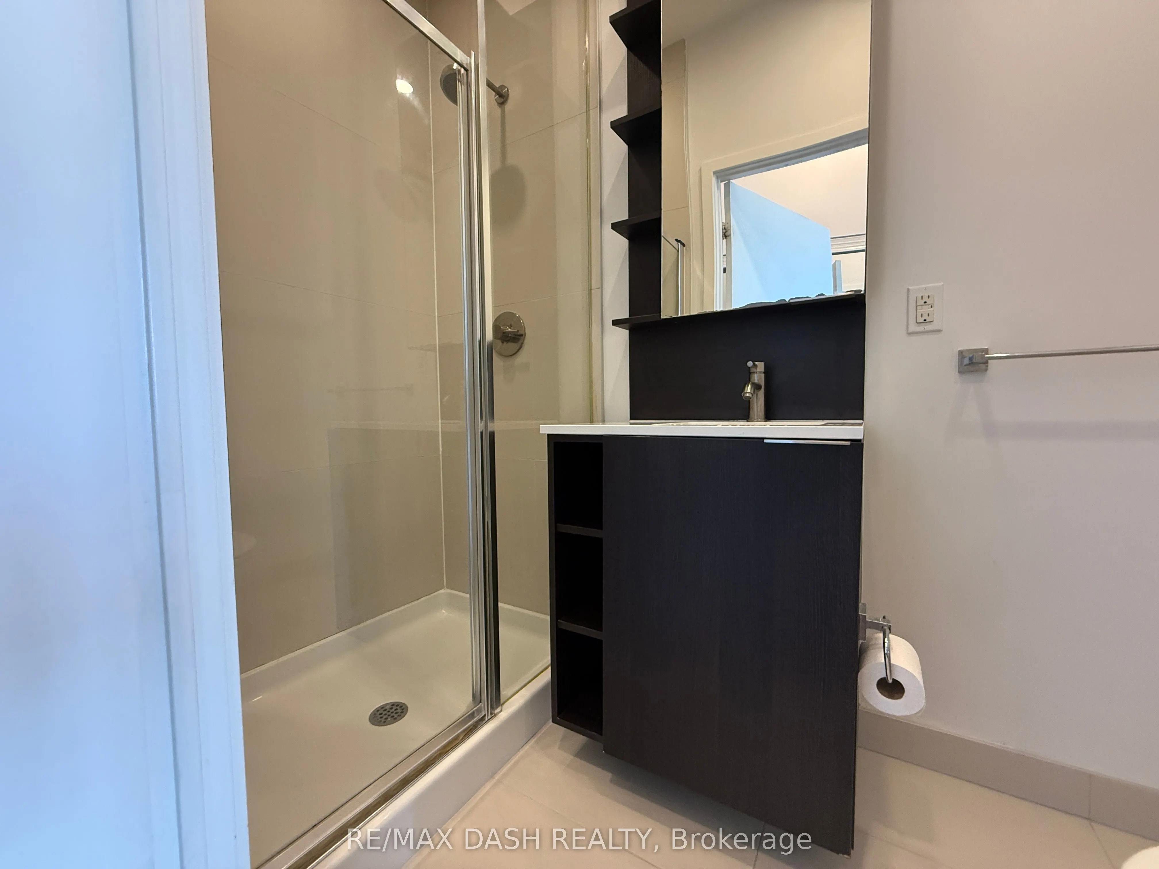 170 Sumach Street, #2411