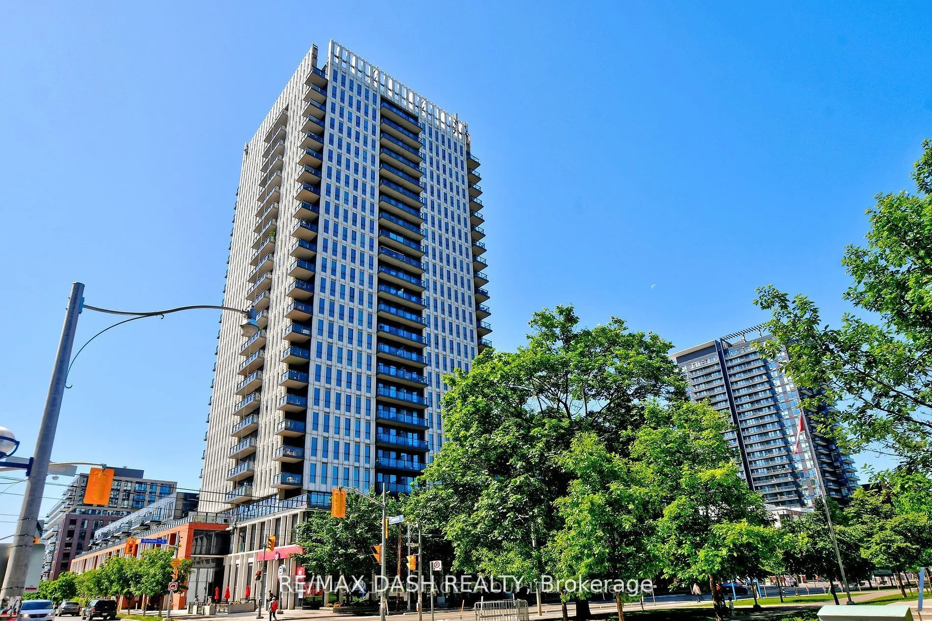 170 Sumach Street, #2411