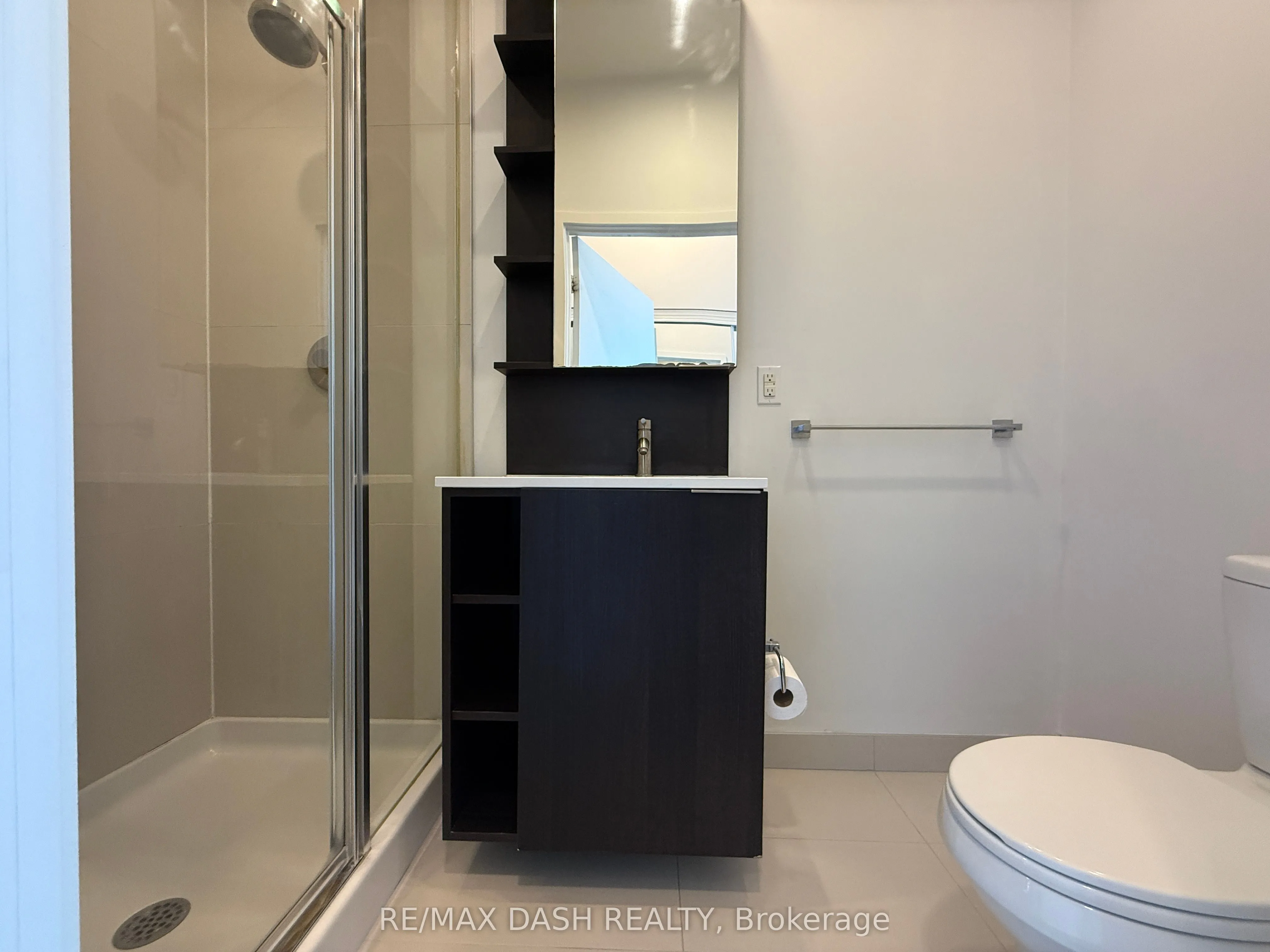 170 Sumach Street, #2411