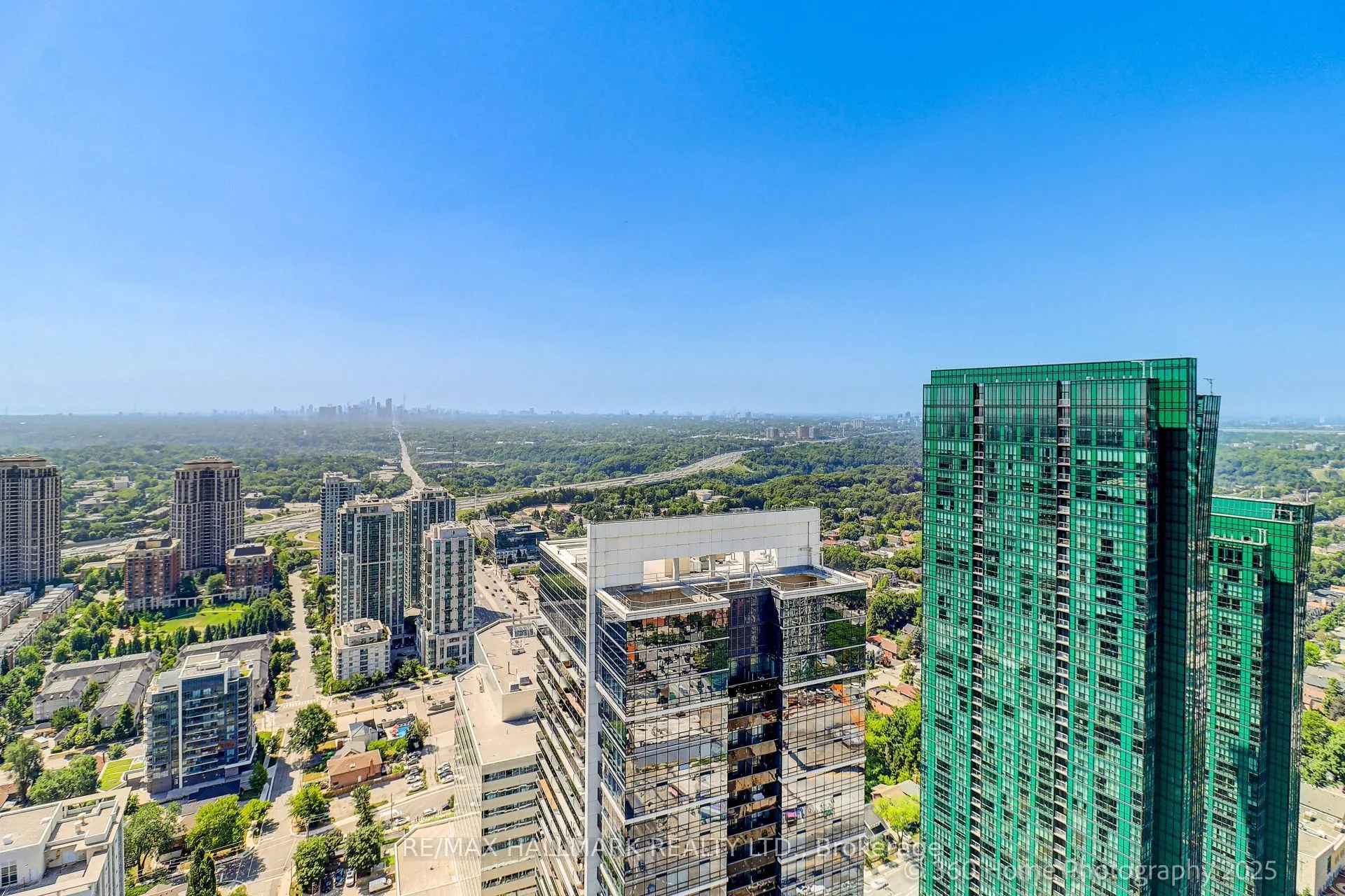 5 Sheppard Avenue E, #4417