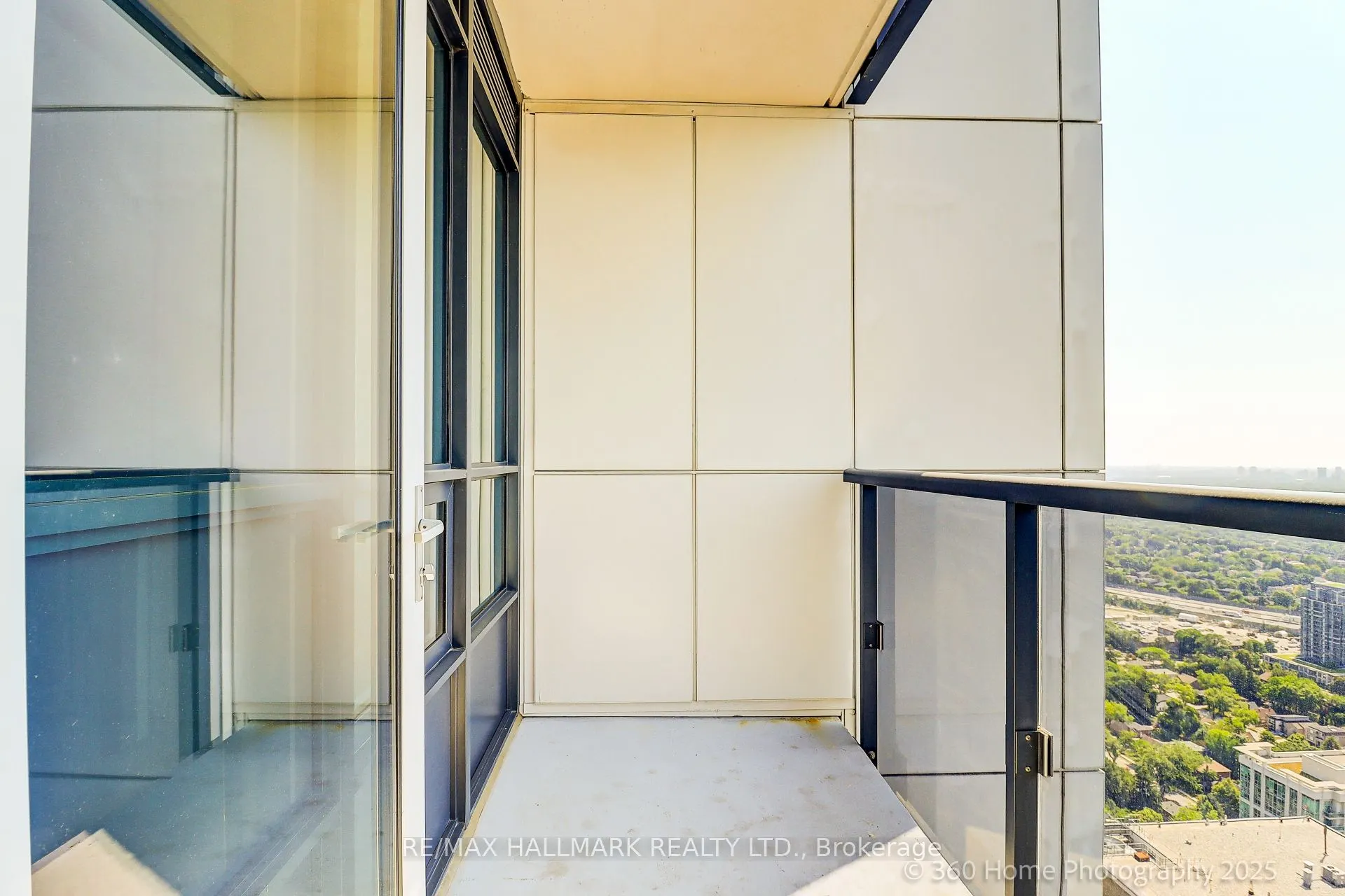 5 Sheppard Avenue E, #4417