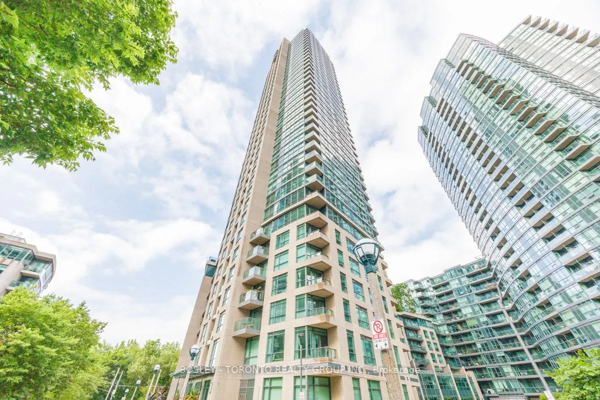 219 Fort York Boulevard, #610
