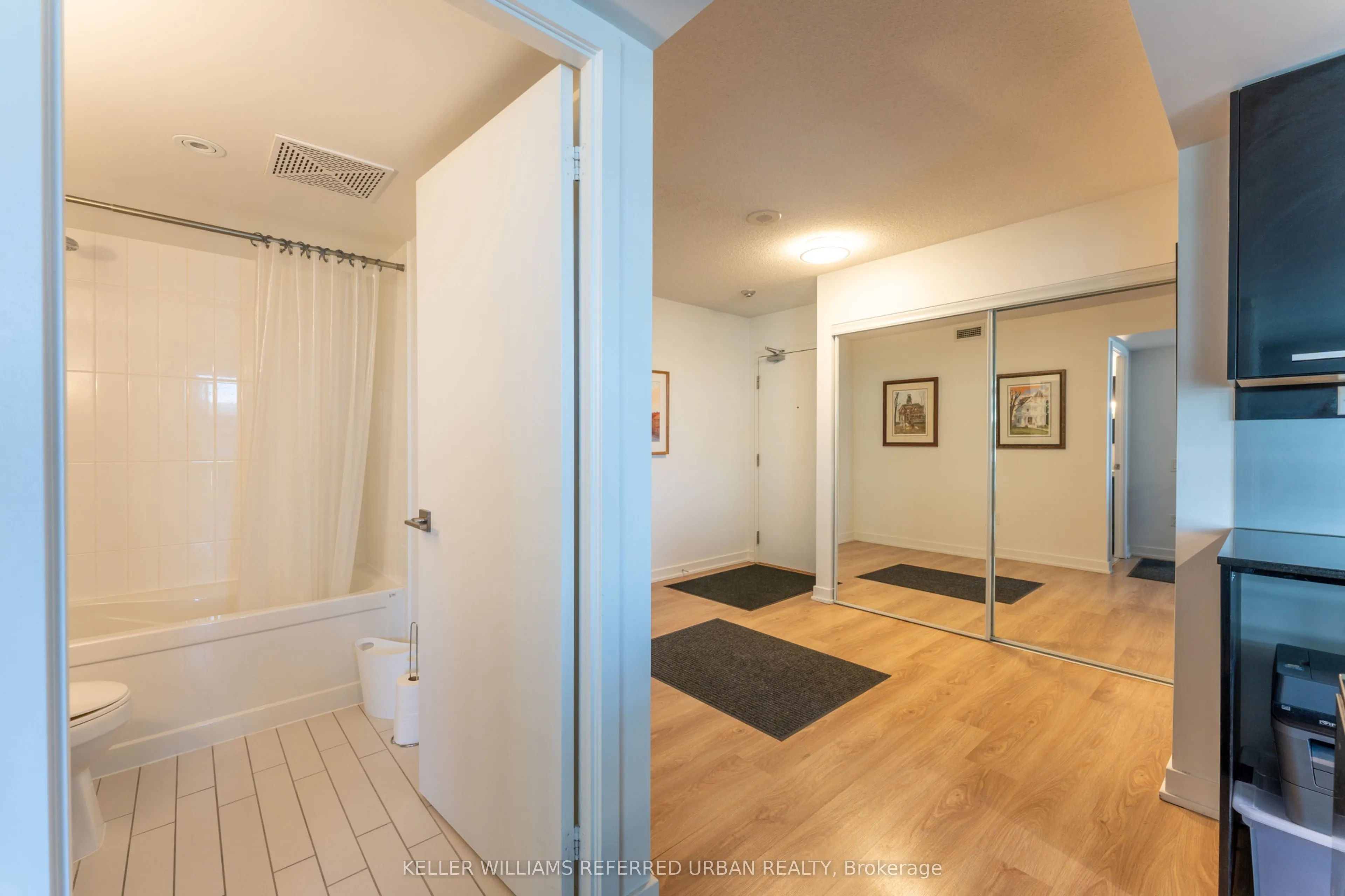 19 Singer Court, #717