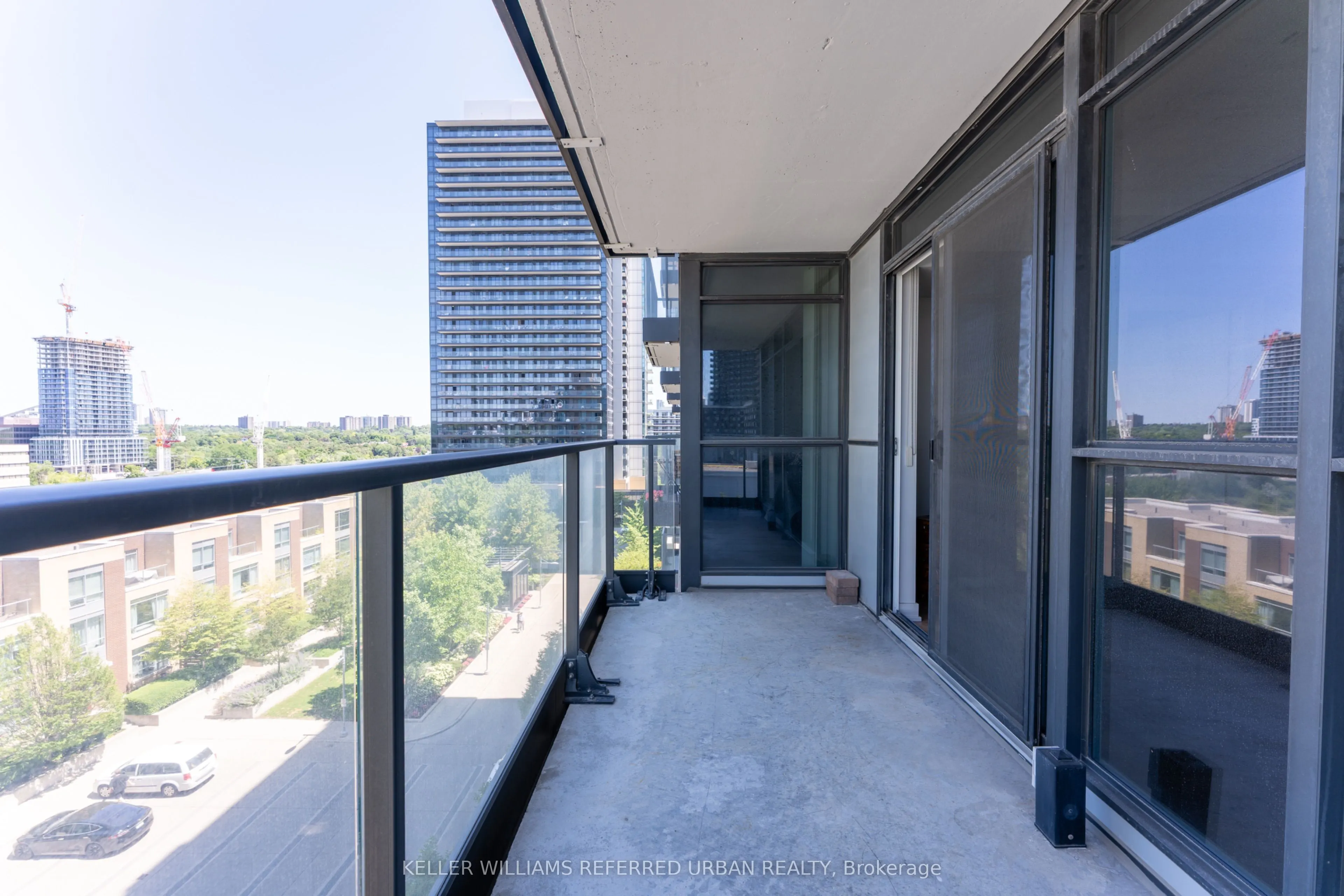 19 Singer Court, #717