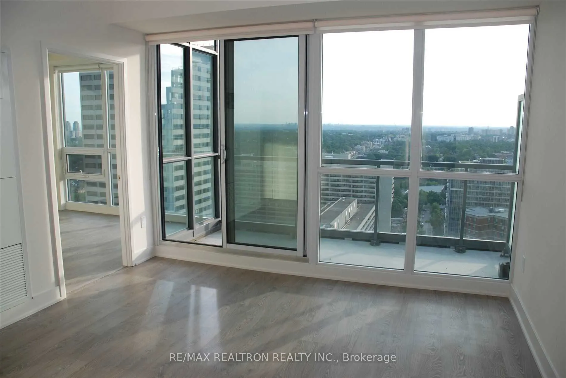 30 Roehampton Avenue, #3003
