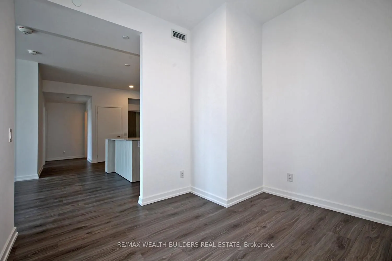 20 Tubman Avenue, #502