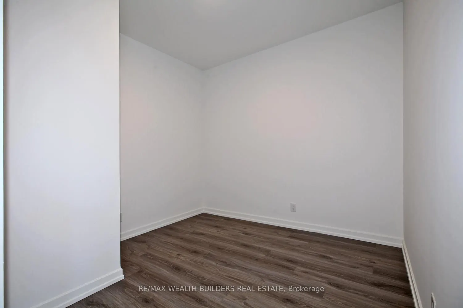 20 Tubman Avenue, #502