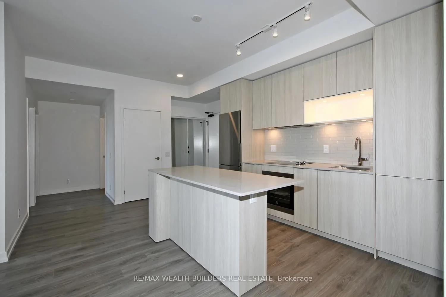 20 Tubman Avenue, #502