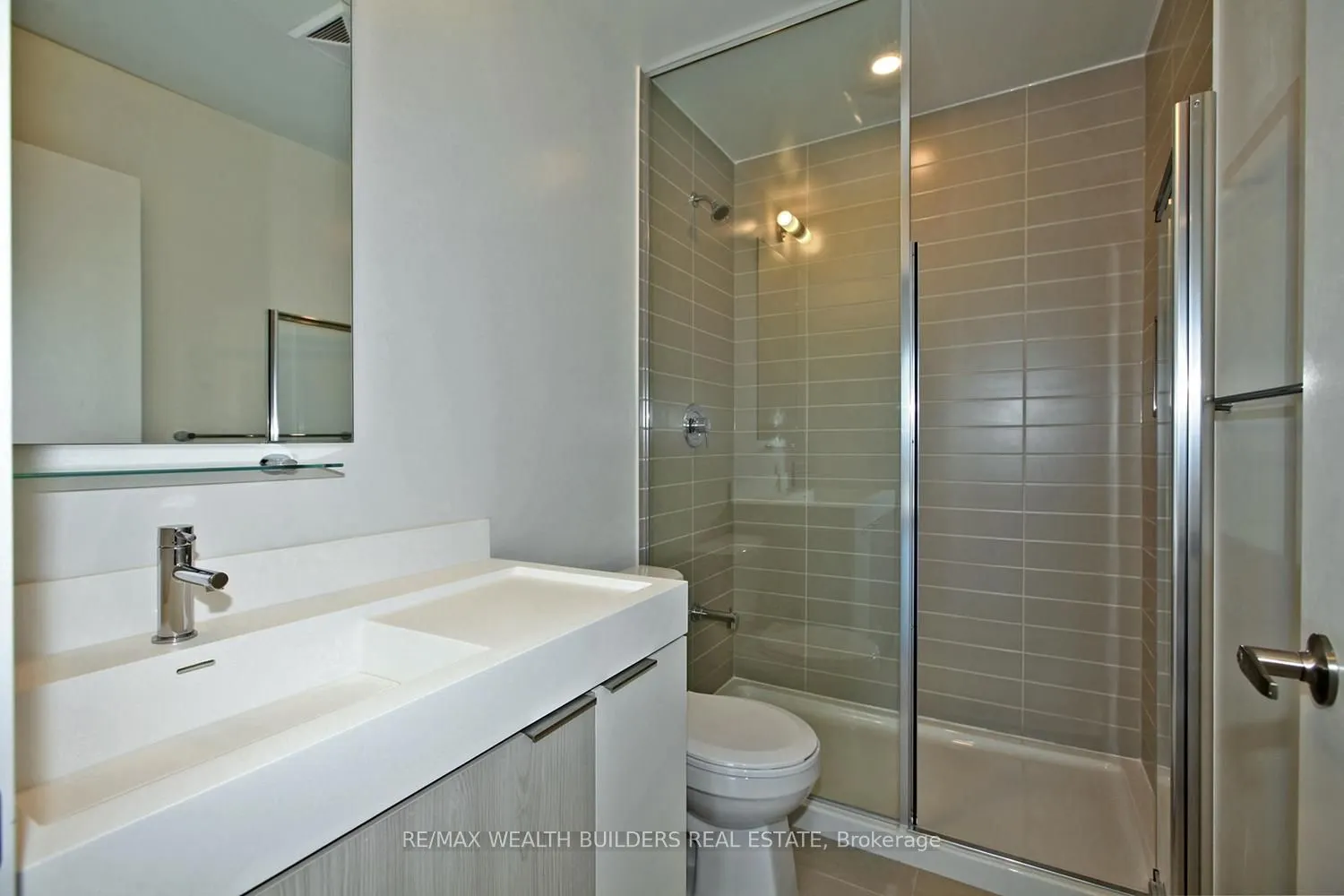 20 Tubman Avenue, #502