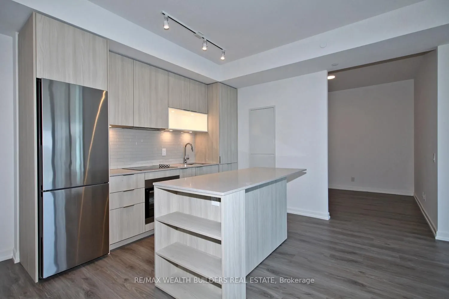 20 Tubman Avenue, #502