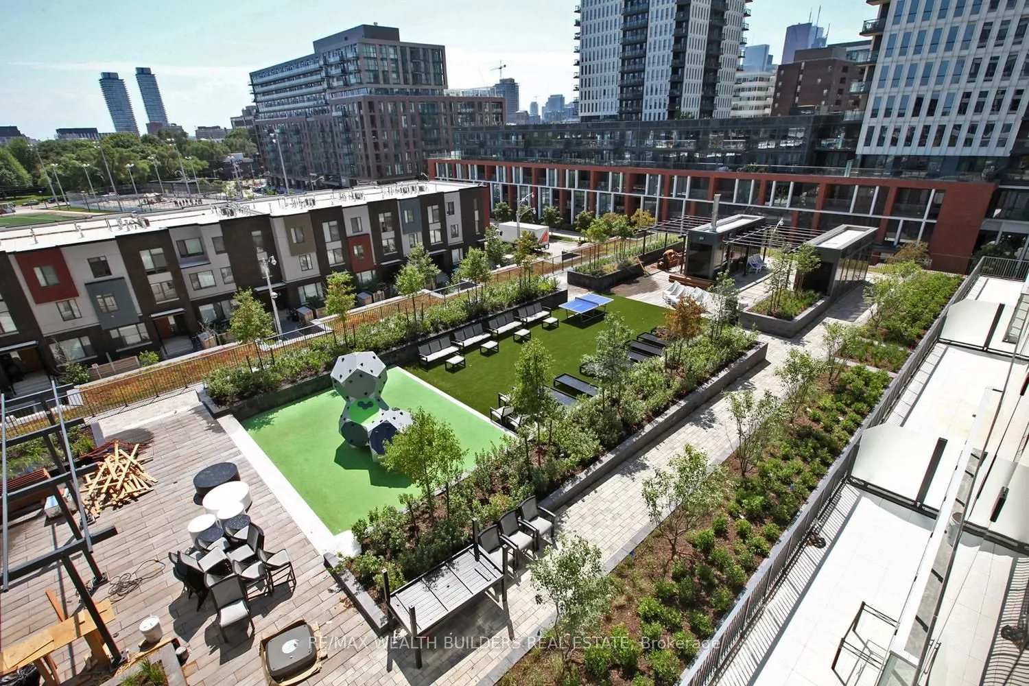 20 Tubman Avenue, #502