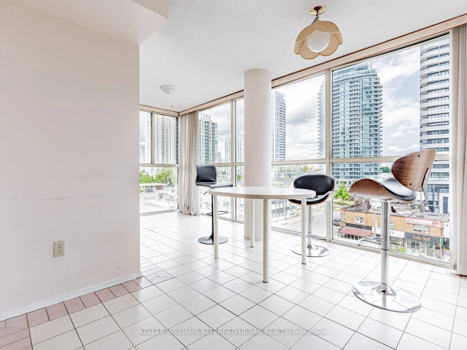 5460 Yonge Street, #506