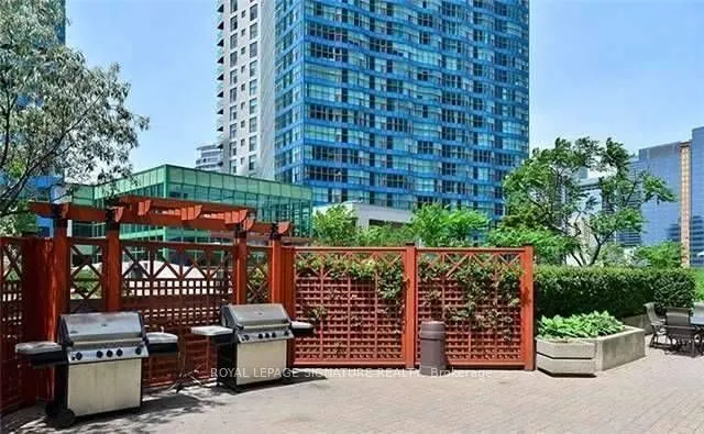 55 Harbour Square, #3214