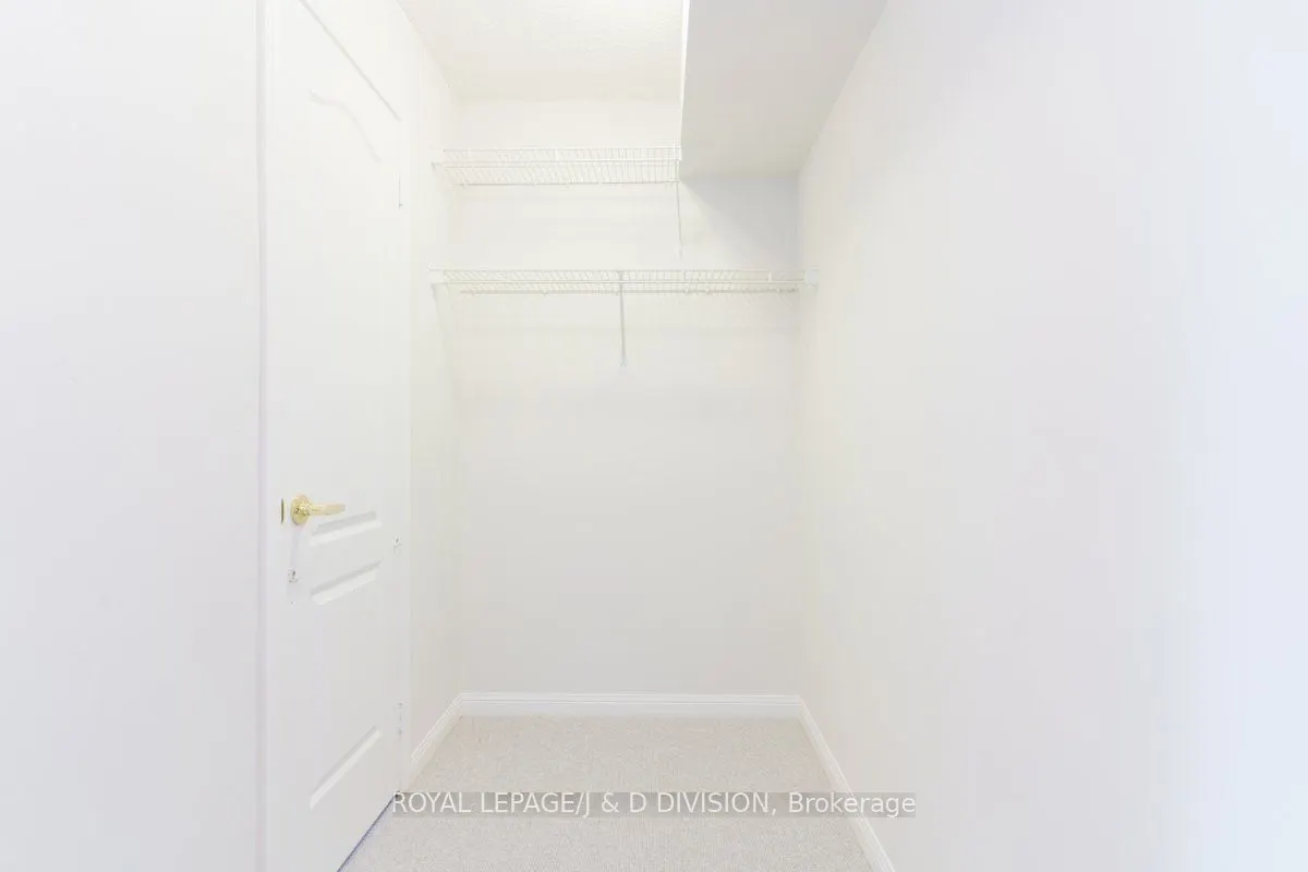 18 Wanless Avenue, #404