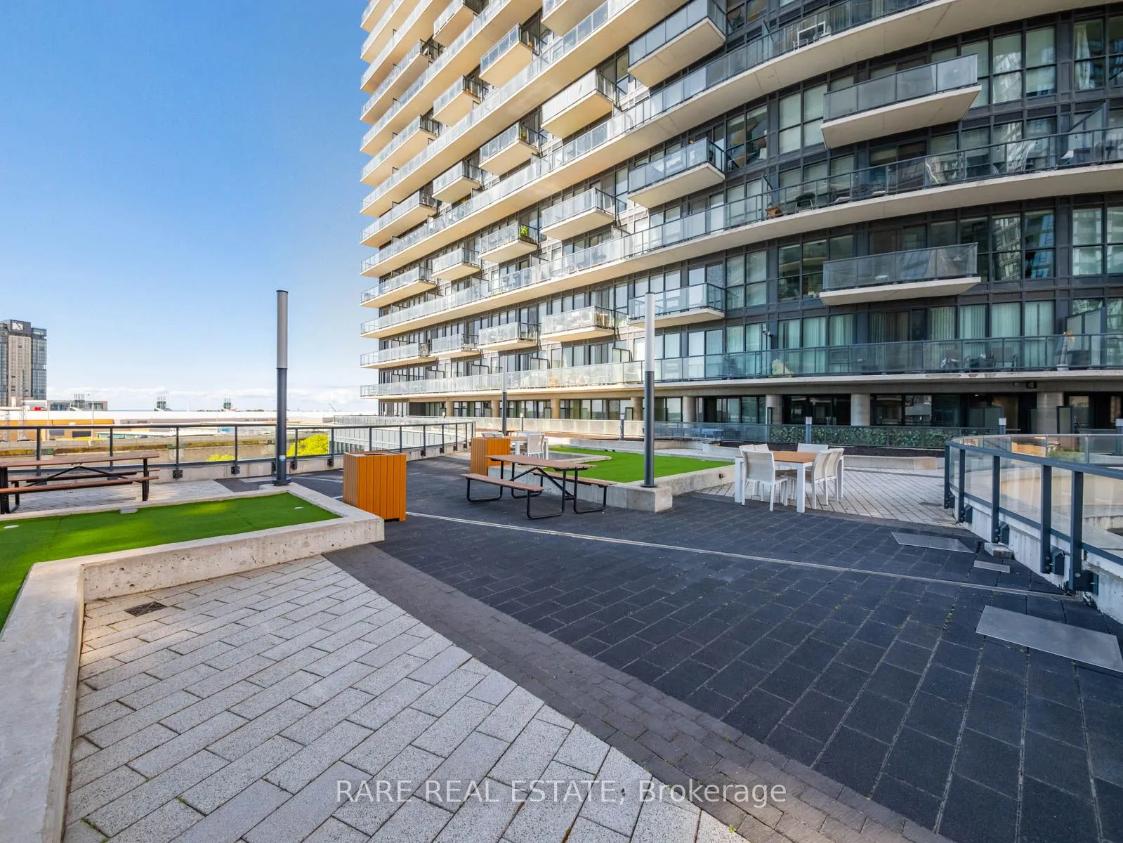 51 East Liberty Street, #1108