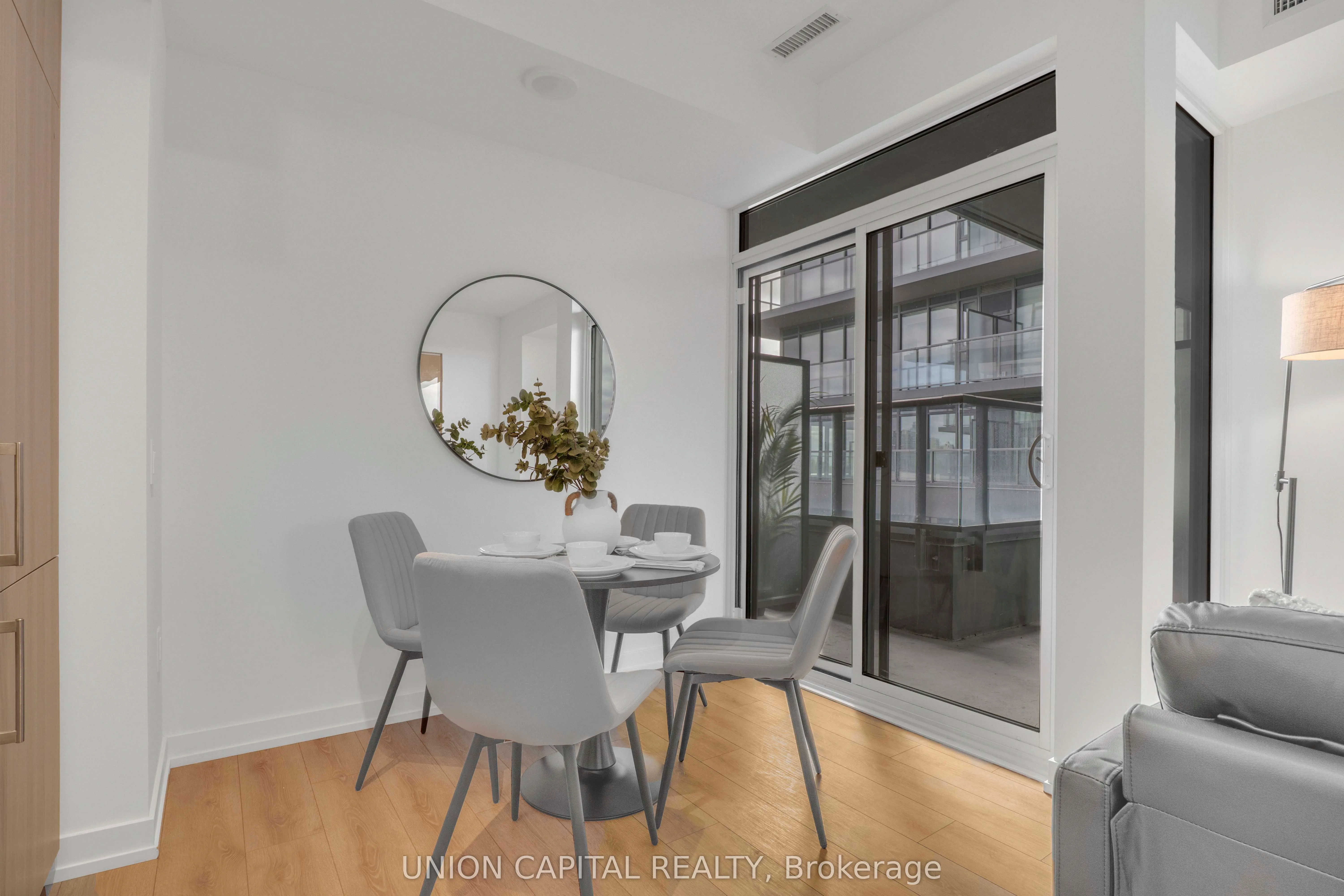 500 Dupont Street, #419