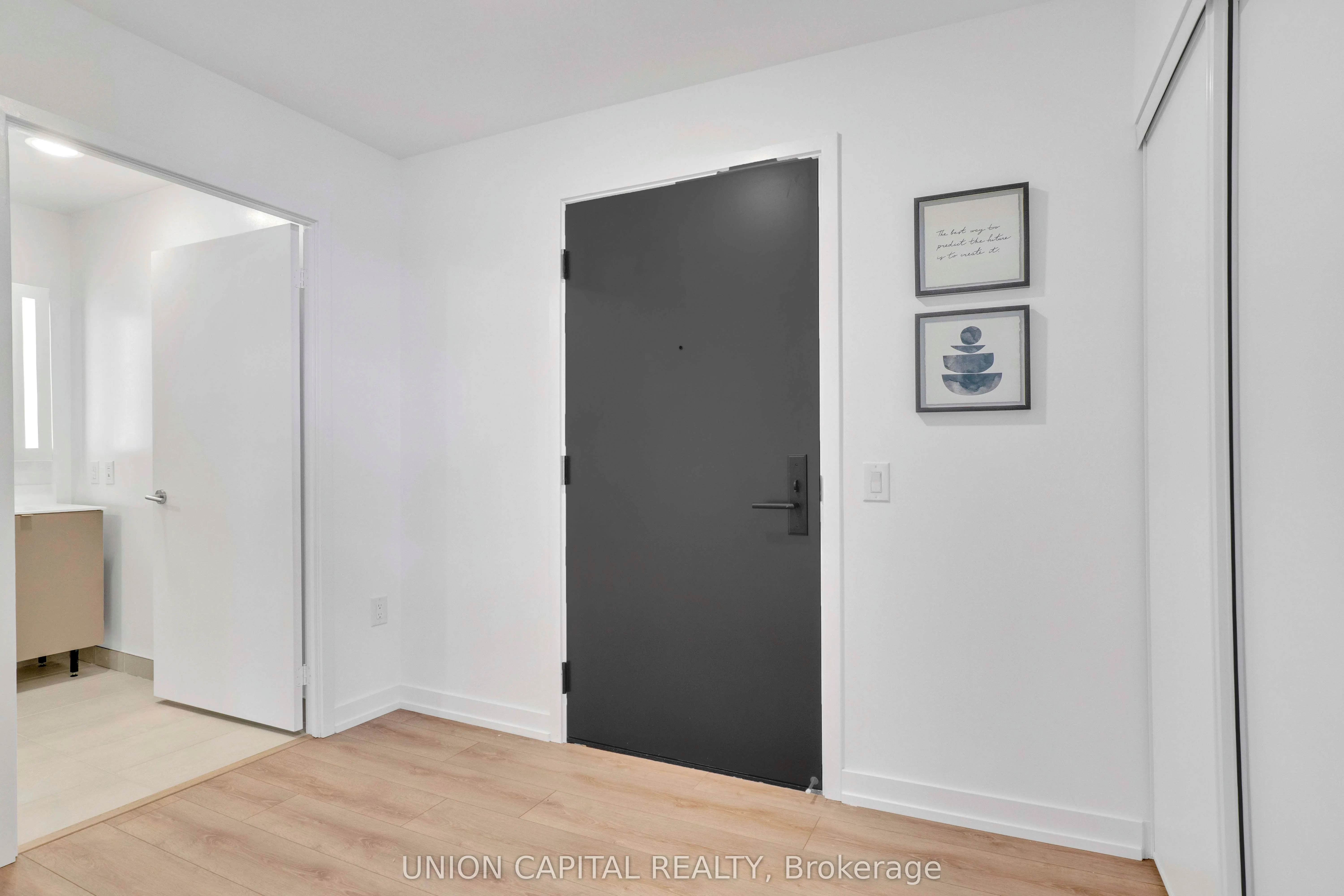 500 Dupont Street, #419