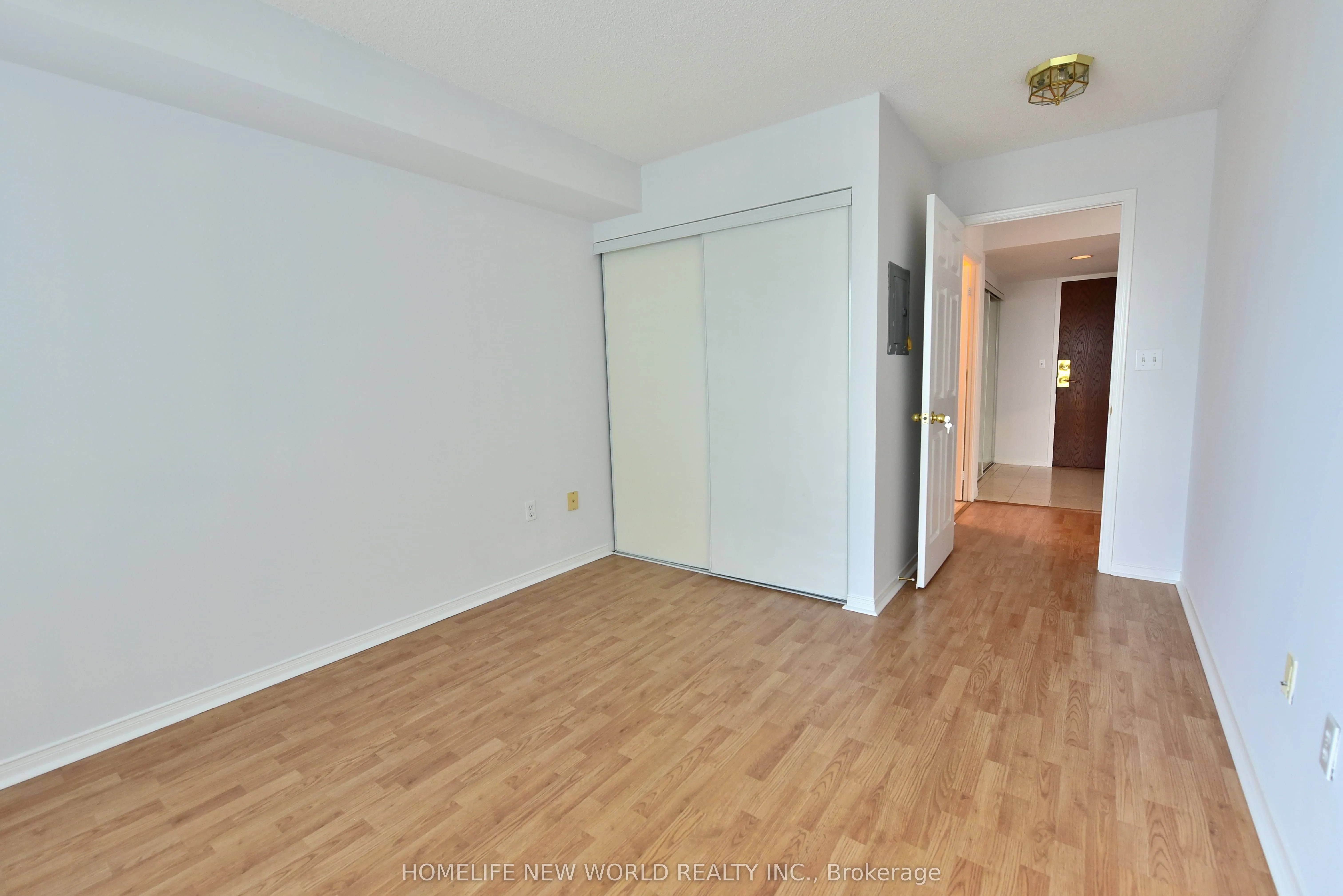 1 Pemberton Avenue, #2702