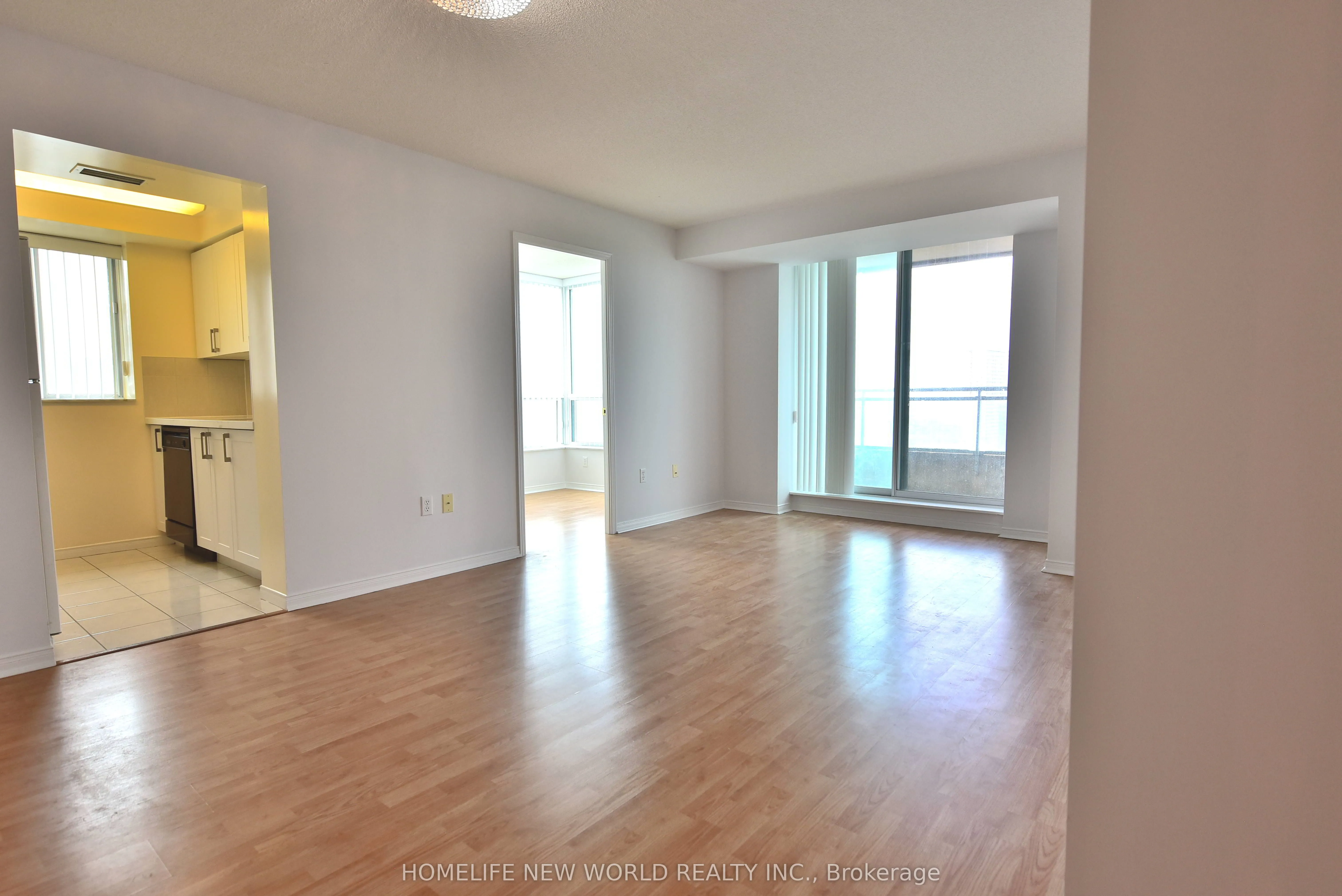 1 Pemberton Avenue, #2702