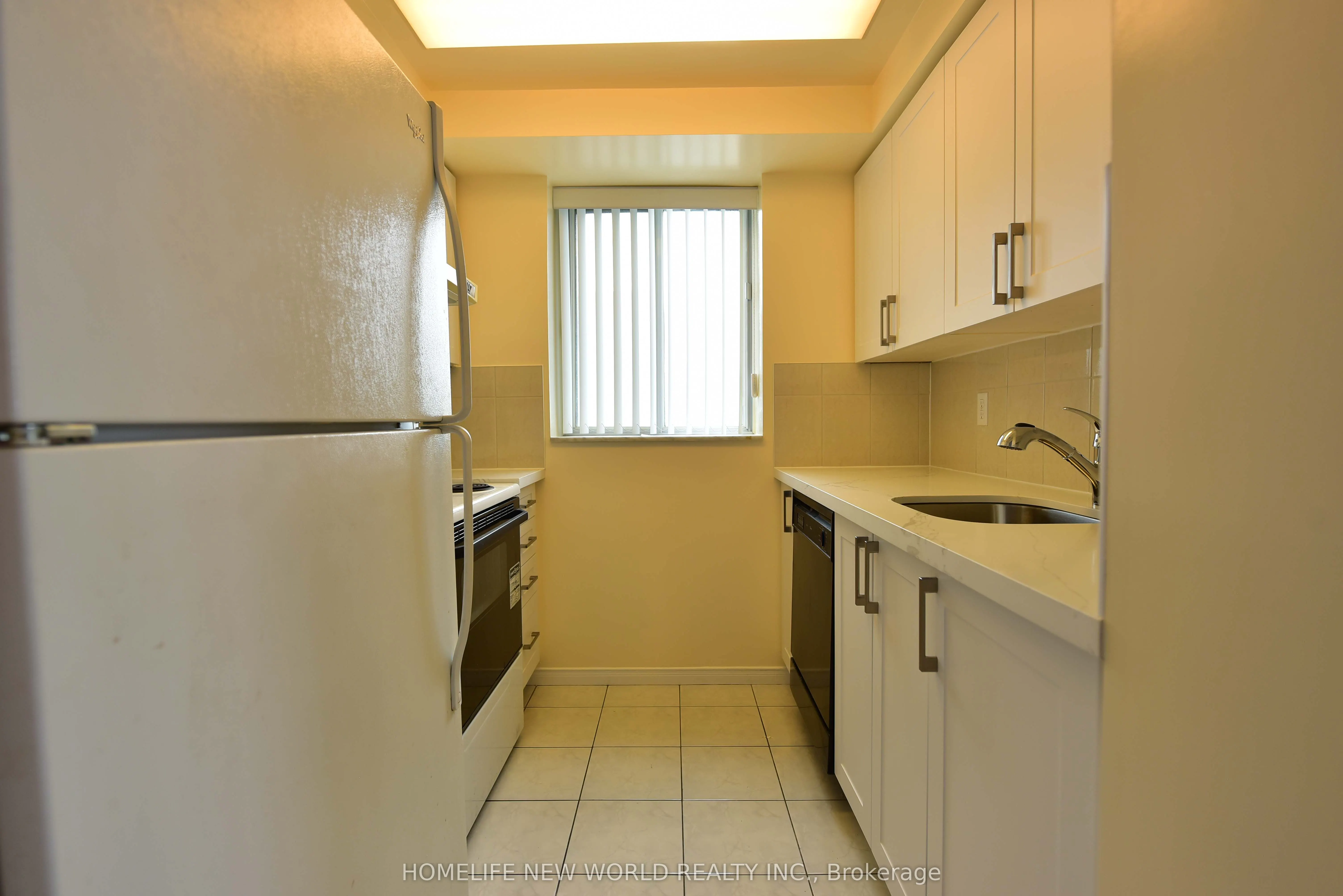 1 Pemberton Avenue, #2702