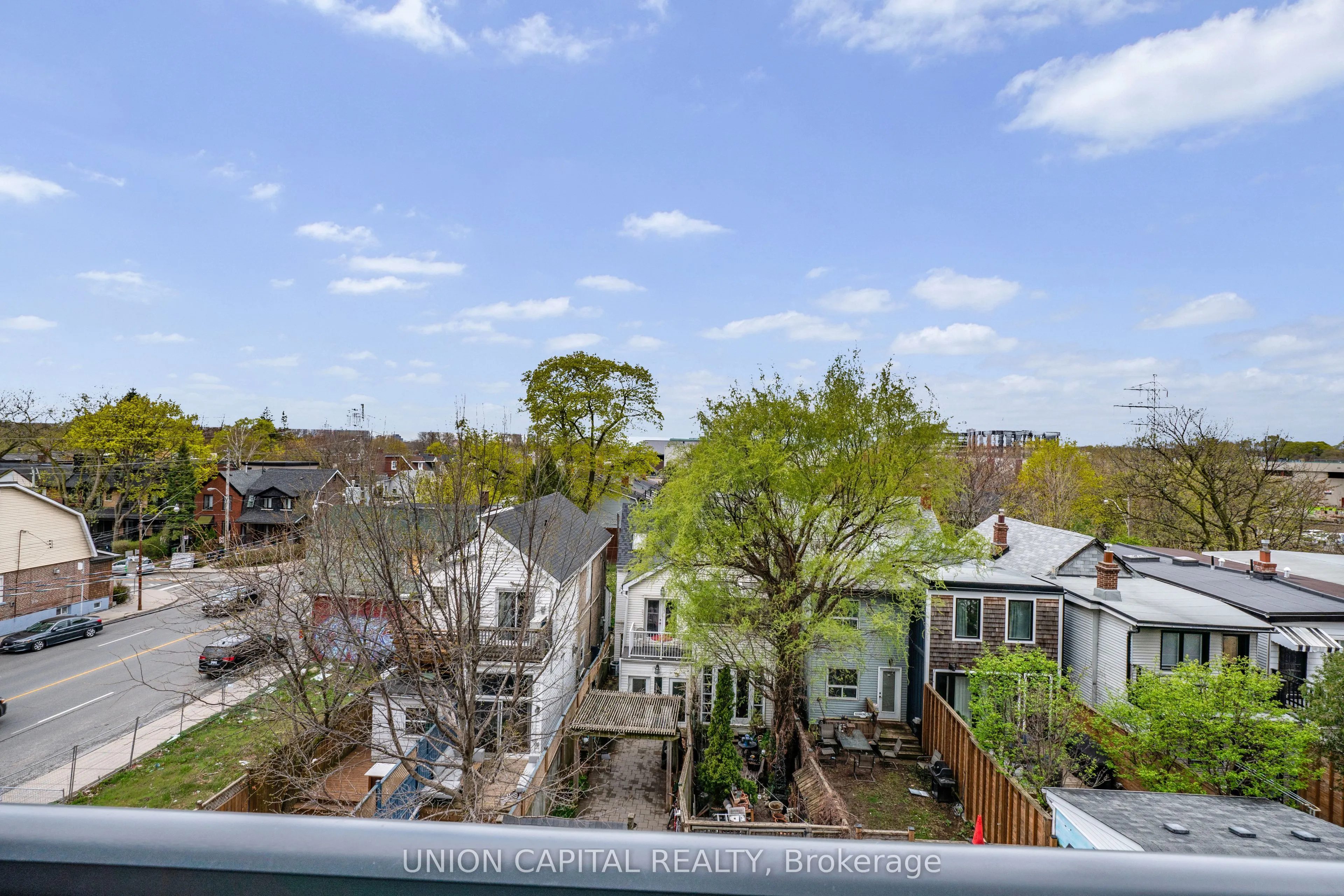 500 Dupont Street, #306