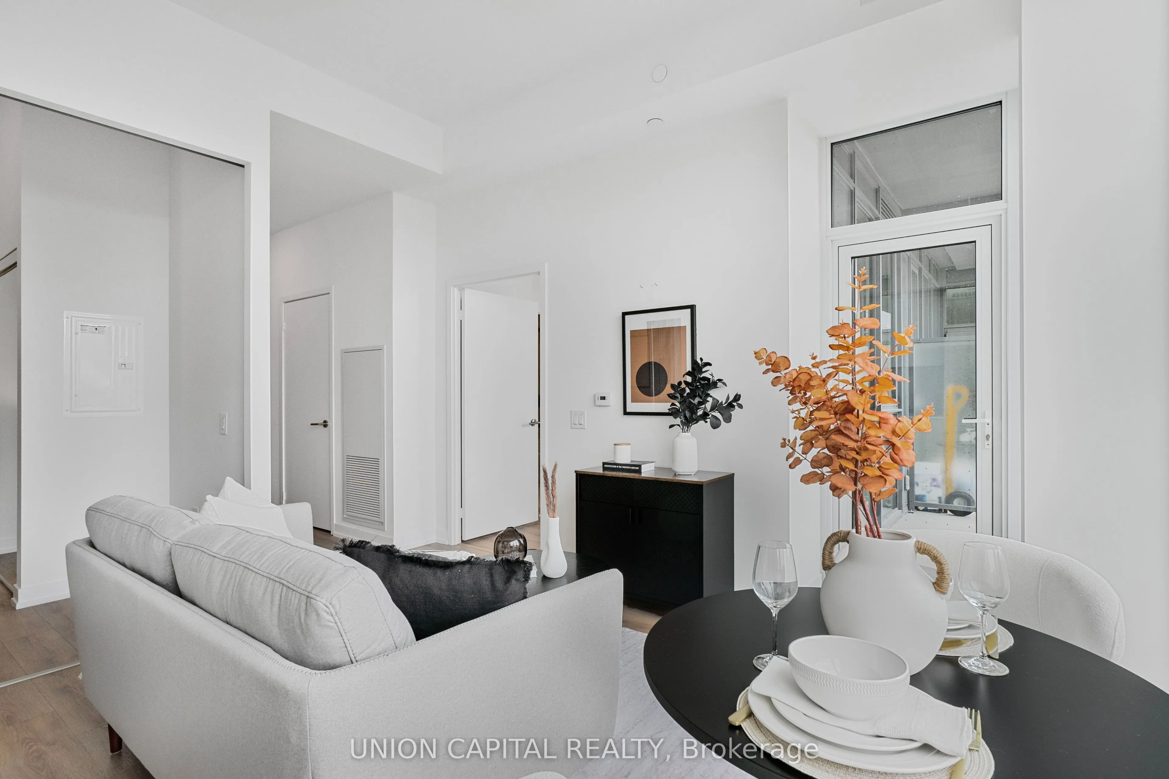 500 Dupont Street, #306