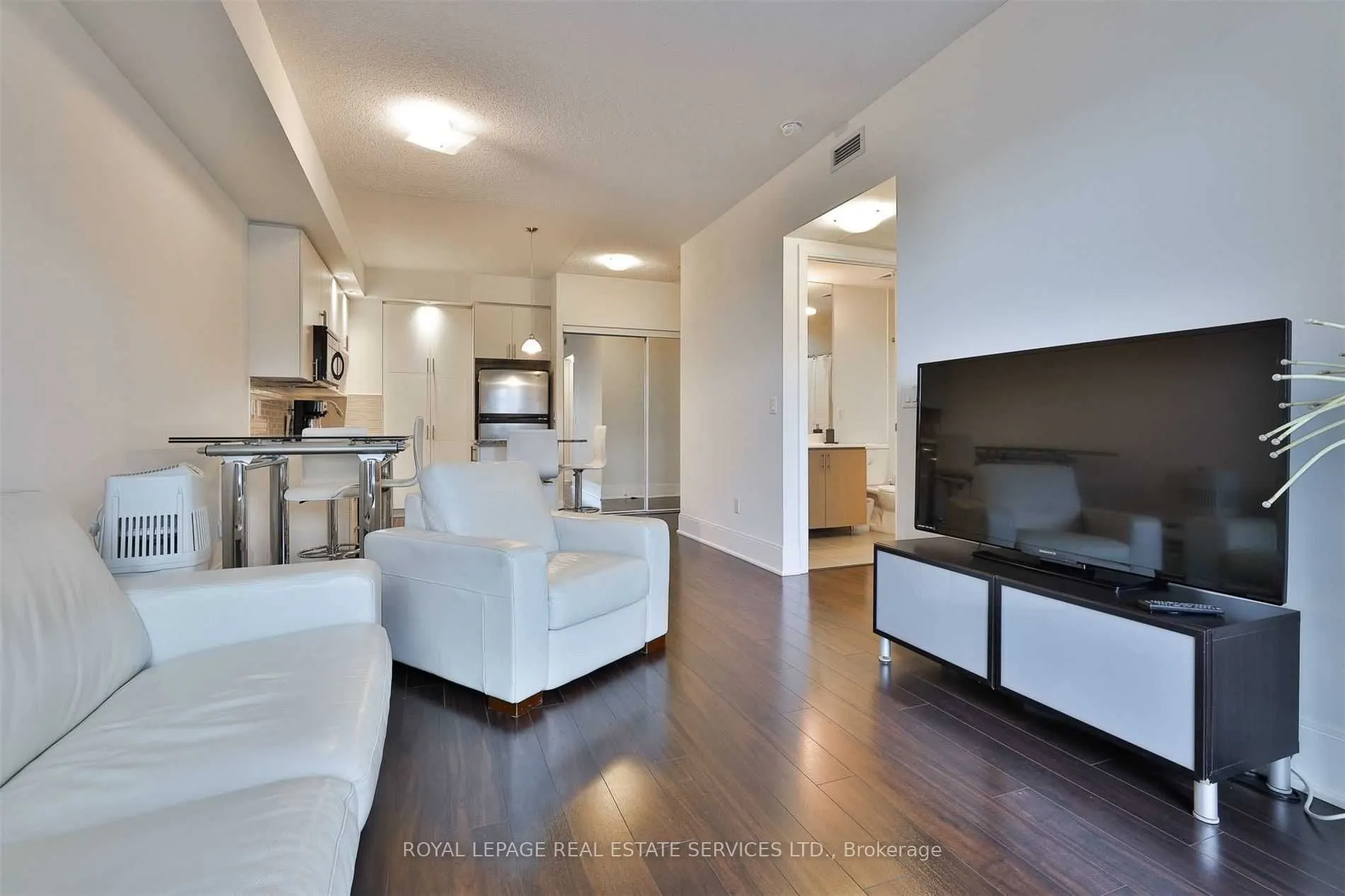 181 Wynford Drive, #412
