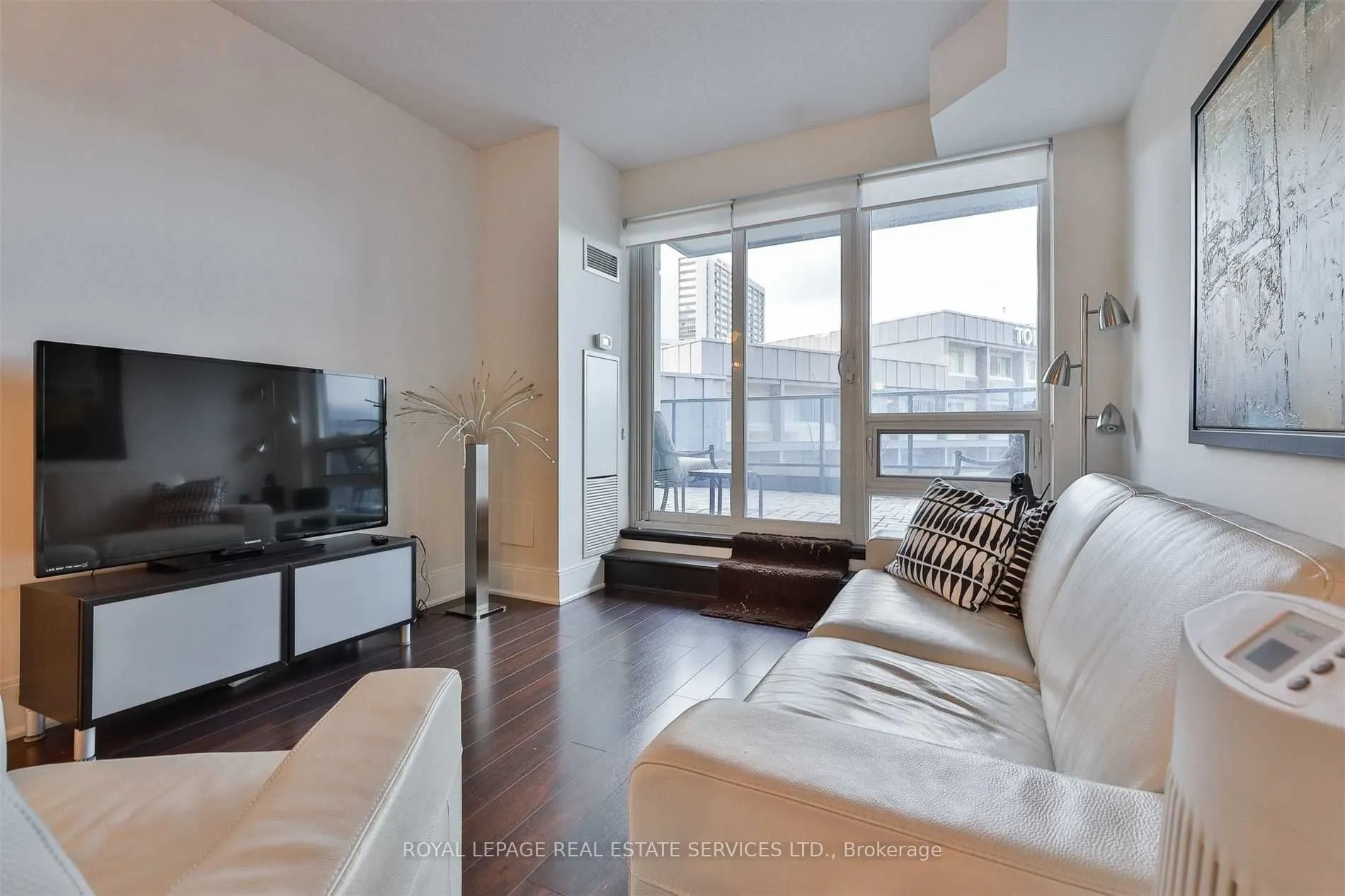 181 Wynford Drive, #412