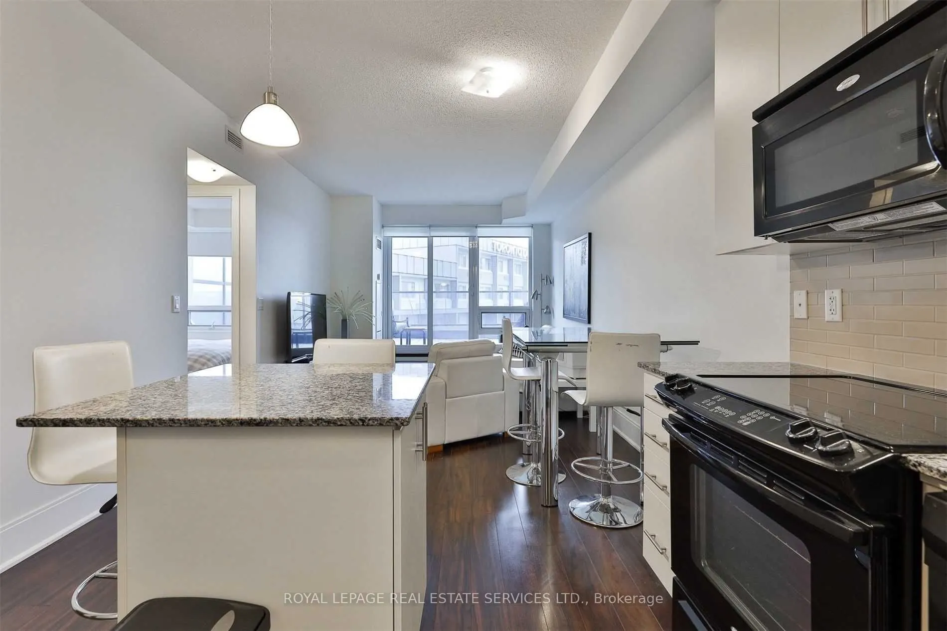 181 Wynford Drive, #412