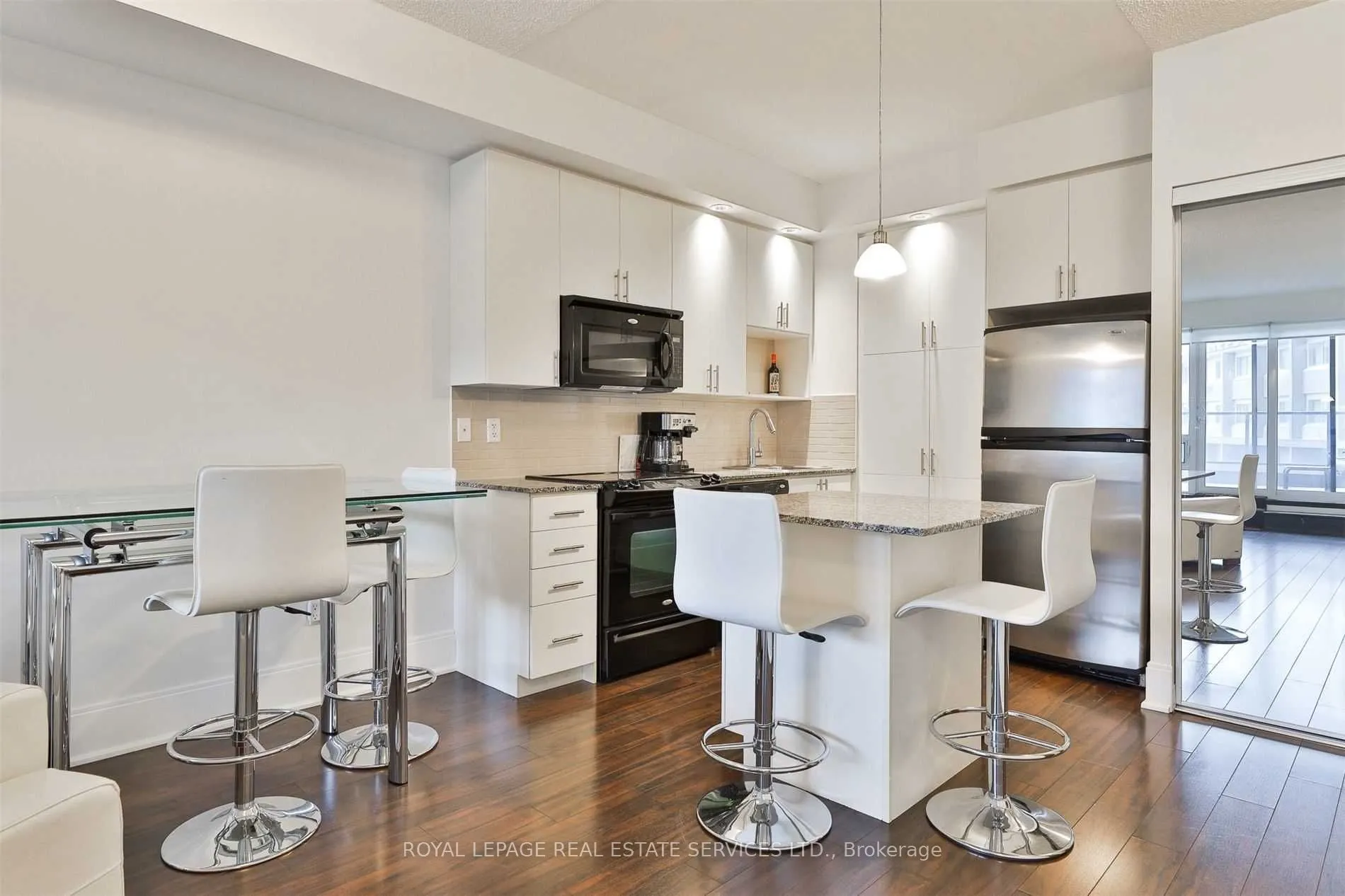 181 Wynford Drive, #412